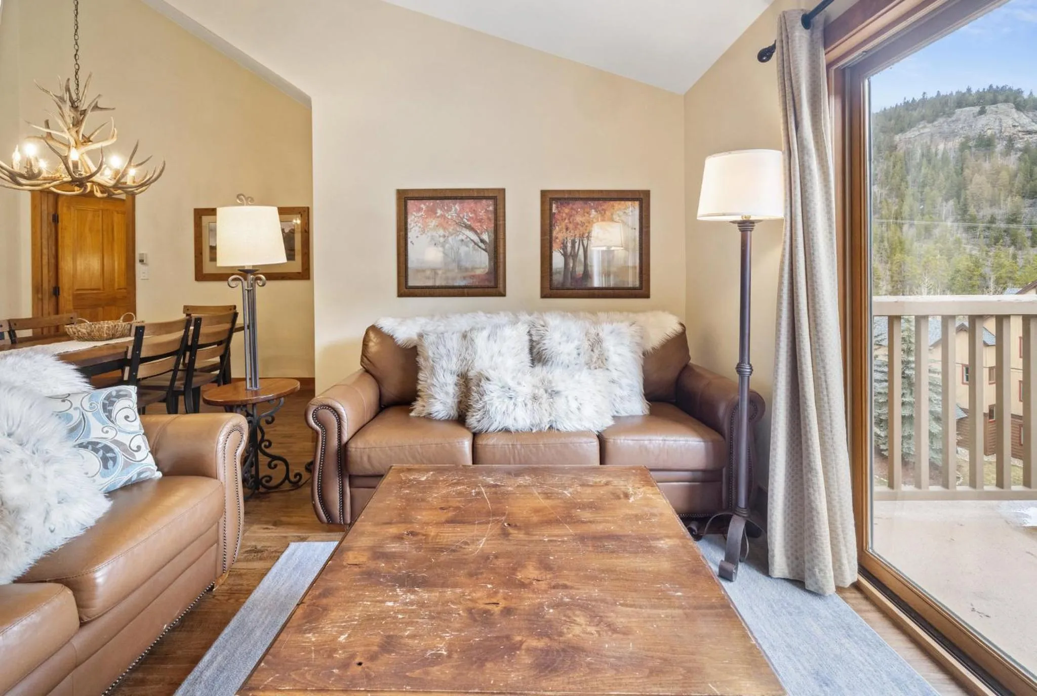 Living room in Red Hawk, A Vail Resorts Property
