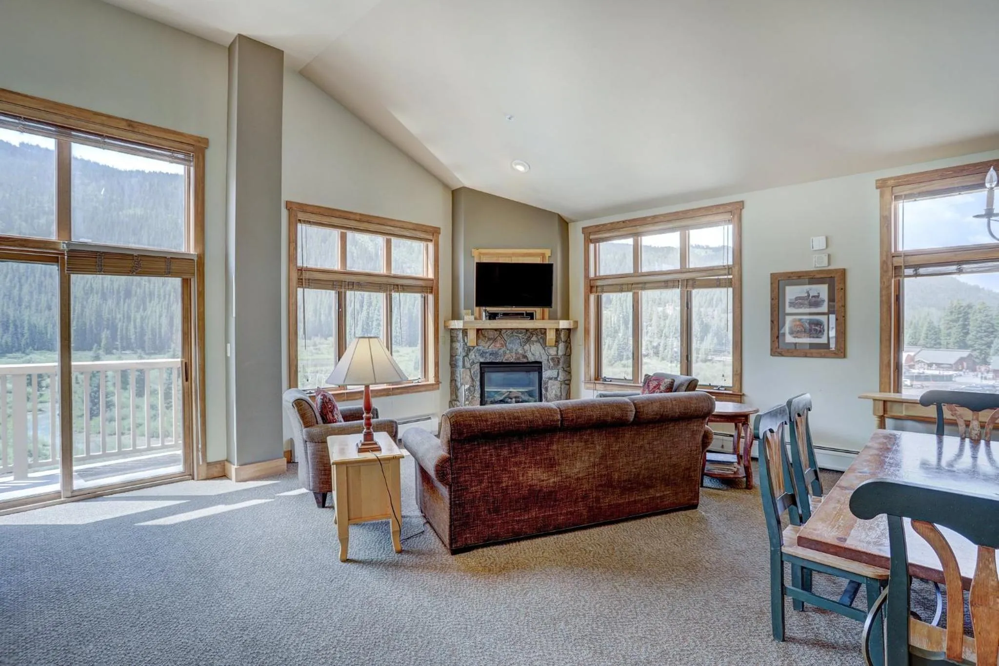 Living room in Red Hawk, A Vail Resorts Property