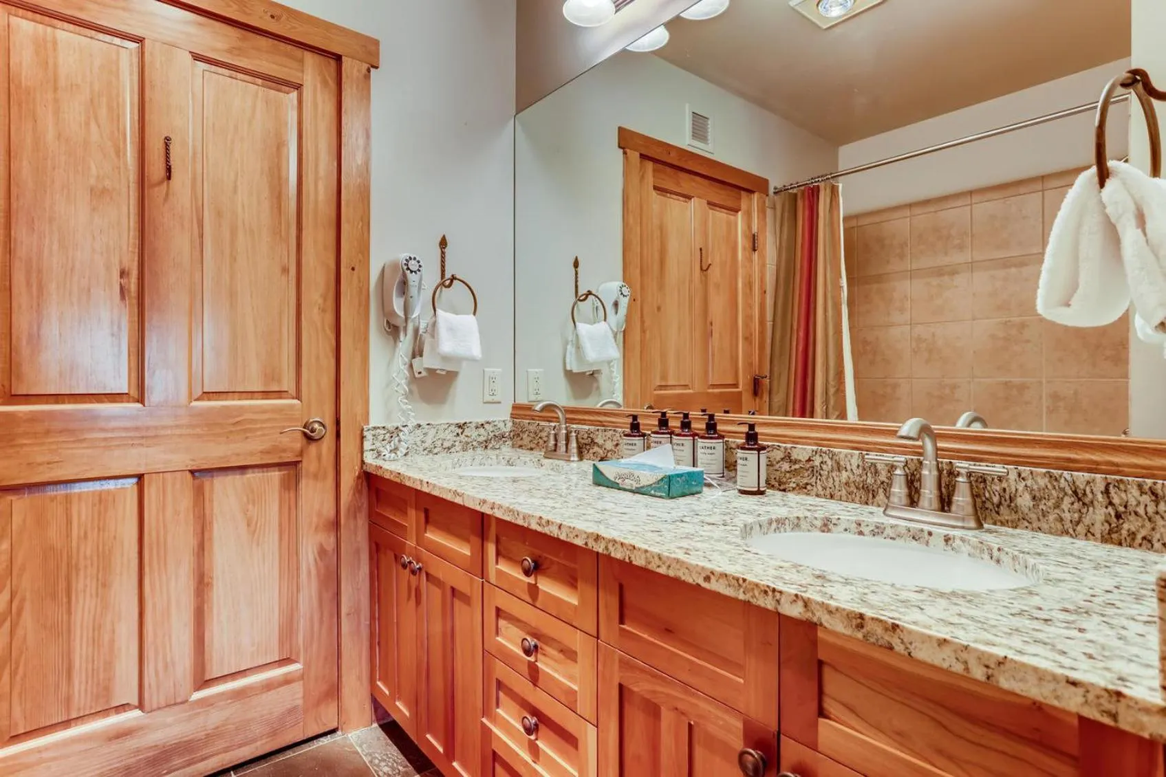 Bathroom in Red Hawk, A Vail Resorts Property