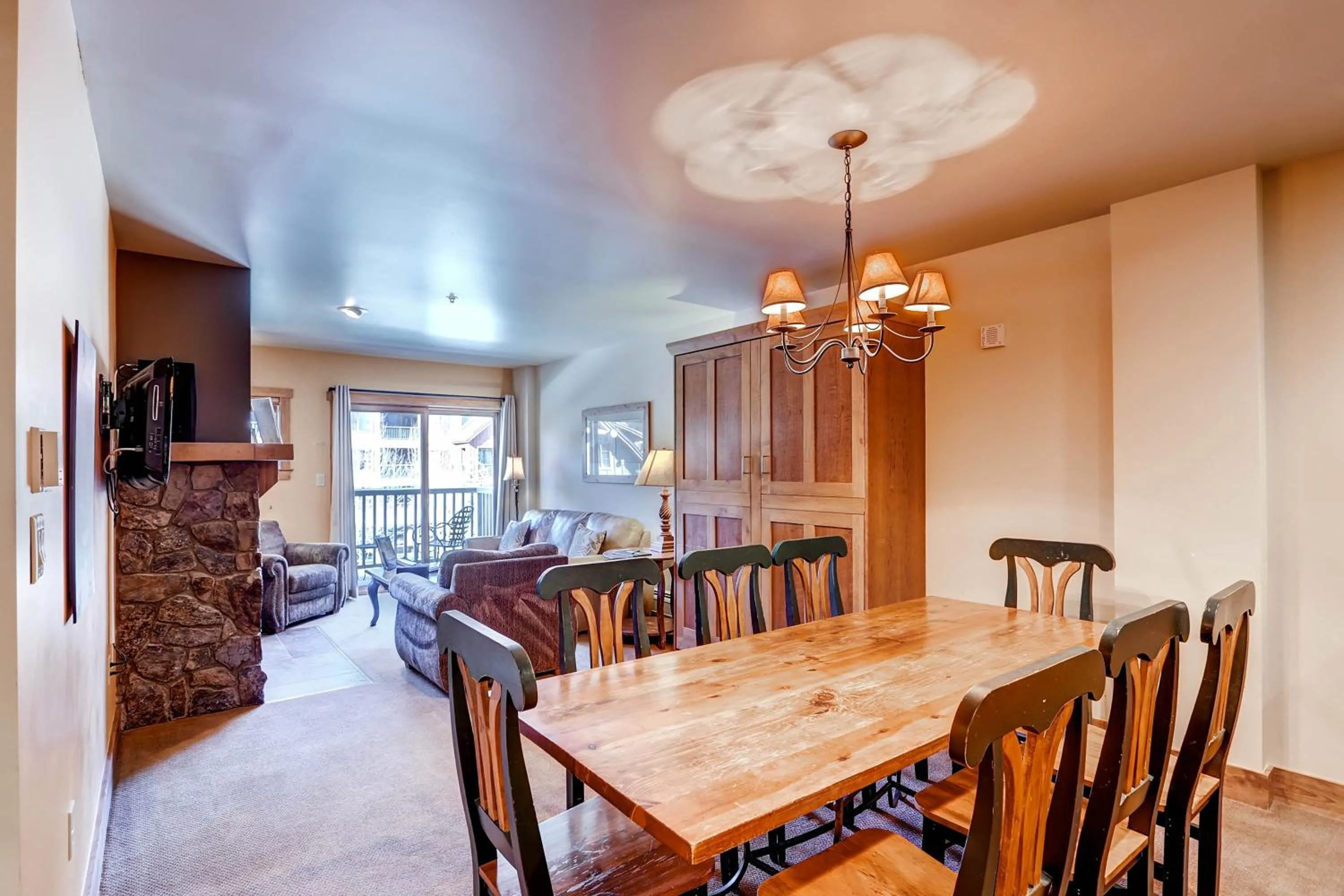 Food and drinks in Red Hawk, A Vail Resorts Property