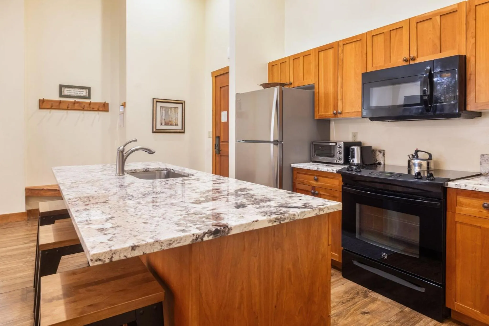 Communal kitchen in Red Hawk, A Vail Resorts Property