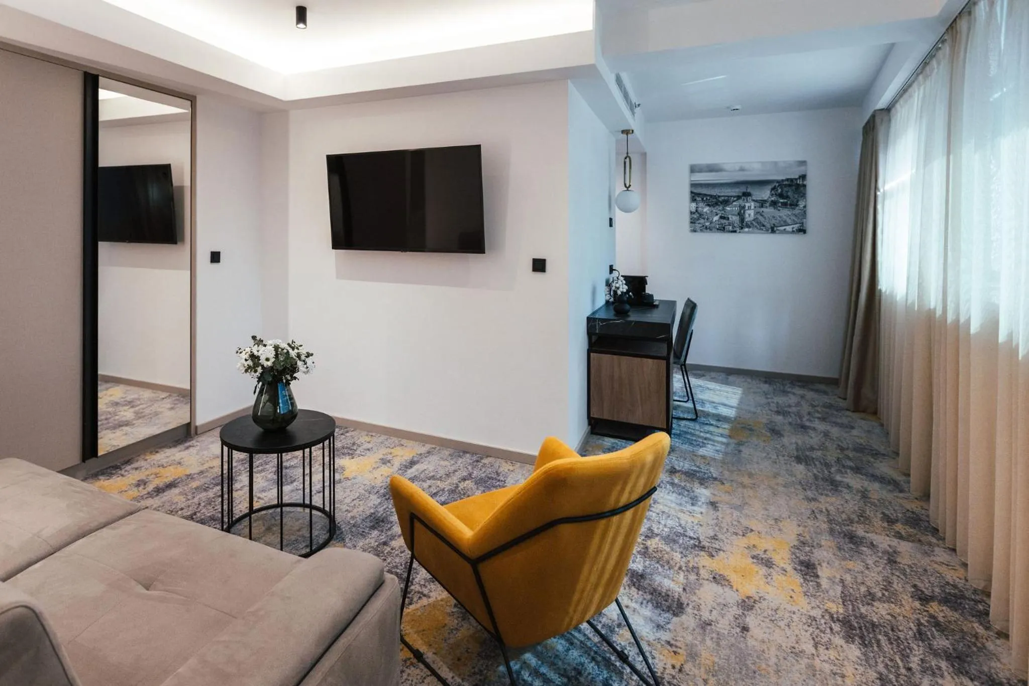 Seating area in City Hotel Dubrovnik