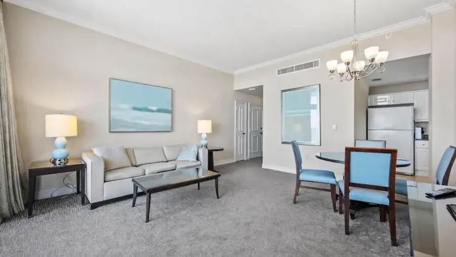 Deluxe Double Room in Marco Beach Ocean Suites Deluxe Double Room in Marco Beach Ocean Suites