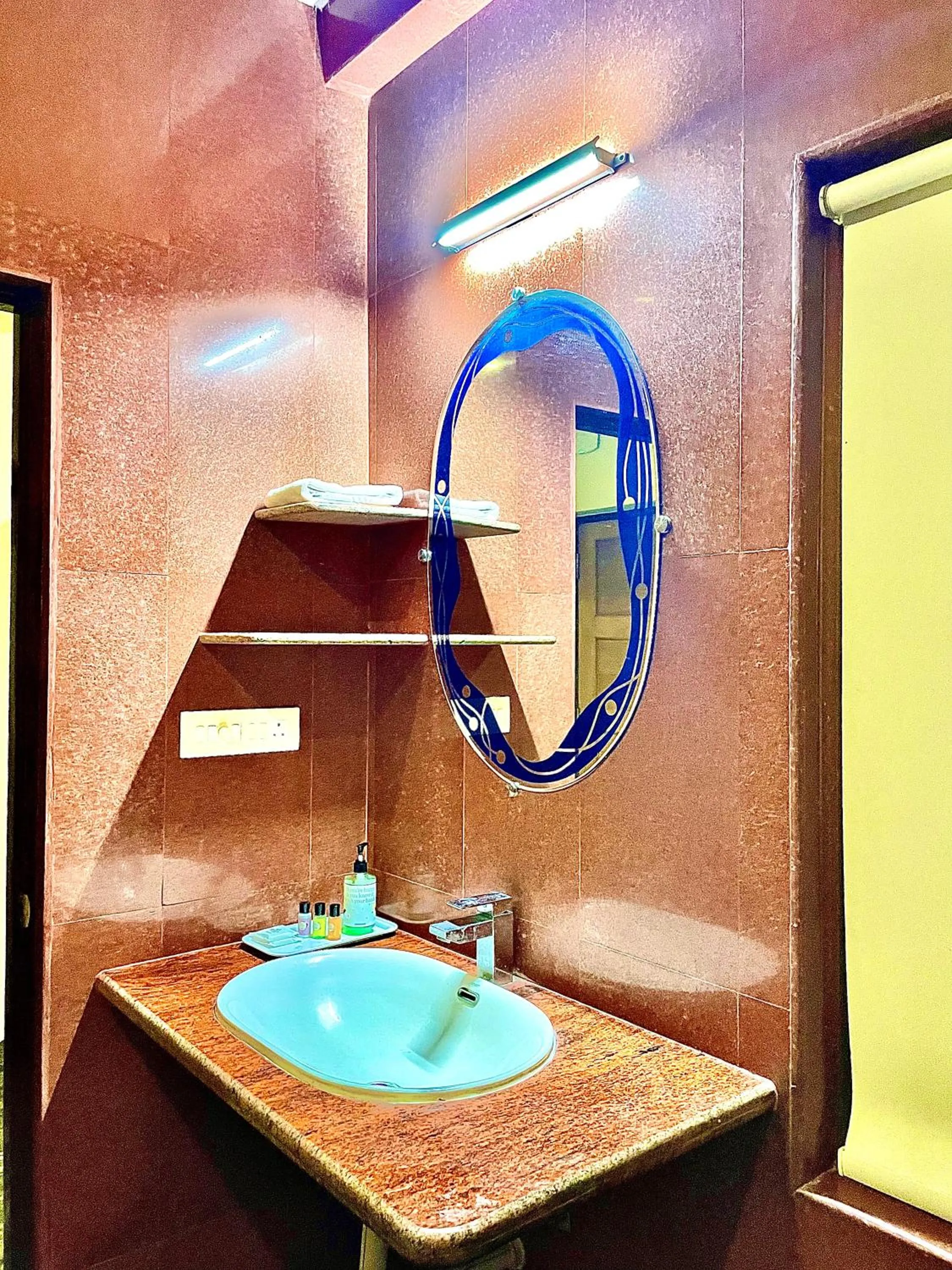 Bathroom in SPARV Aulakhs Resort