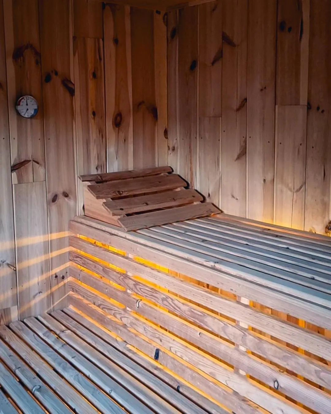 Sauna in Le Domaine de Bra