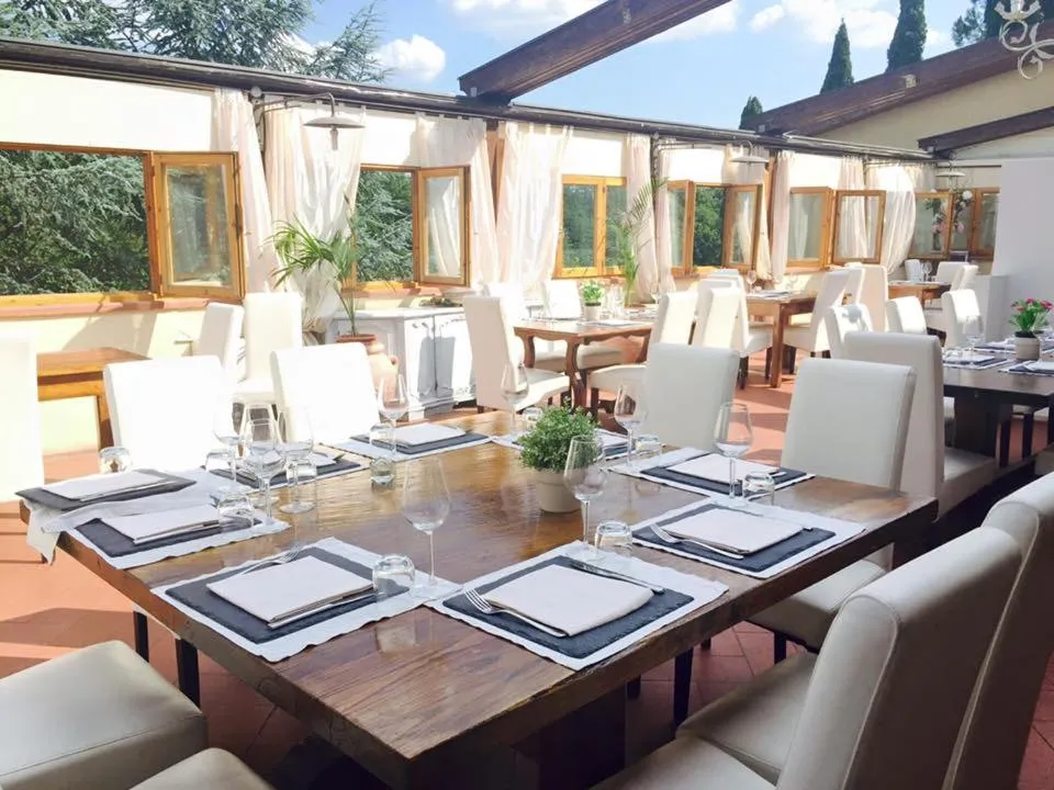 Restaurant/places to eat in Cascina De' Fagiolari