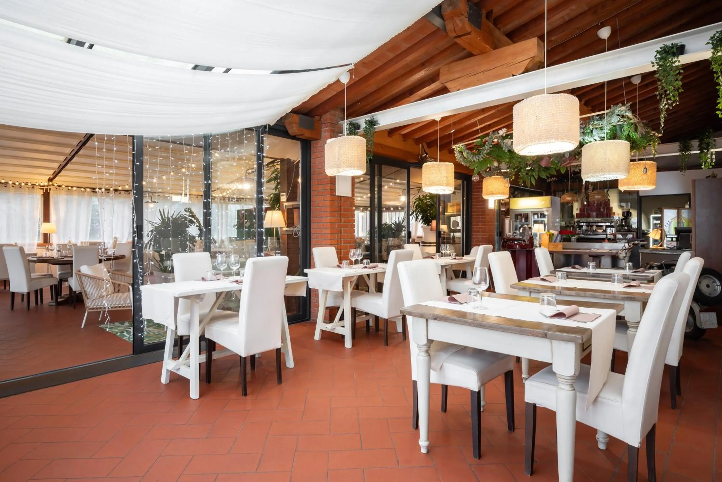 Restaurant/places to eat in Cascina De' Fagiolari