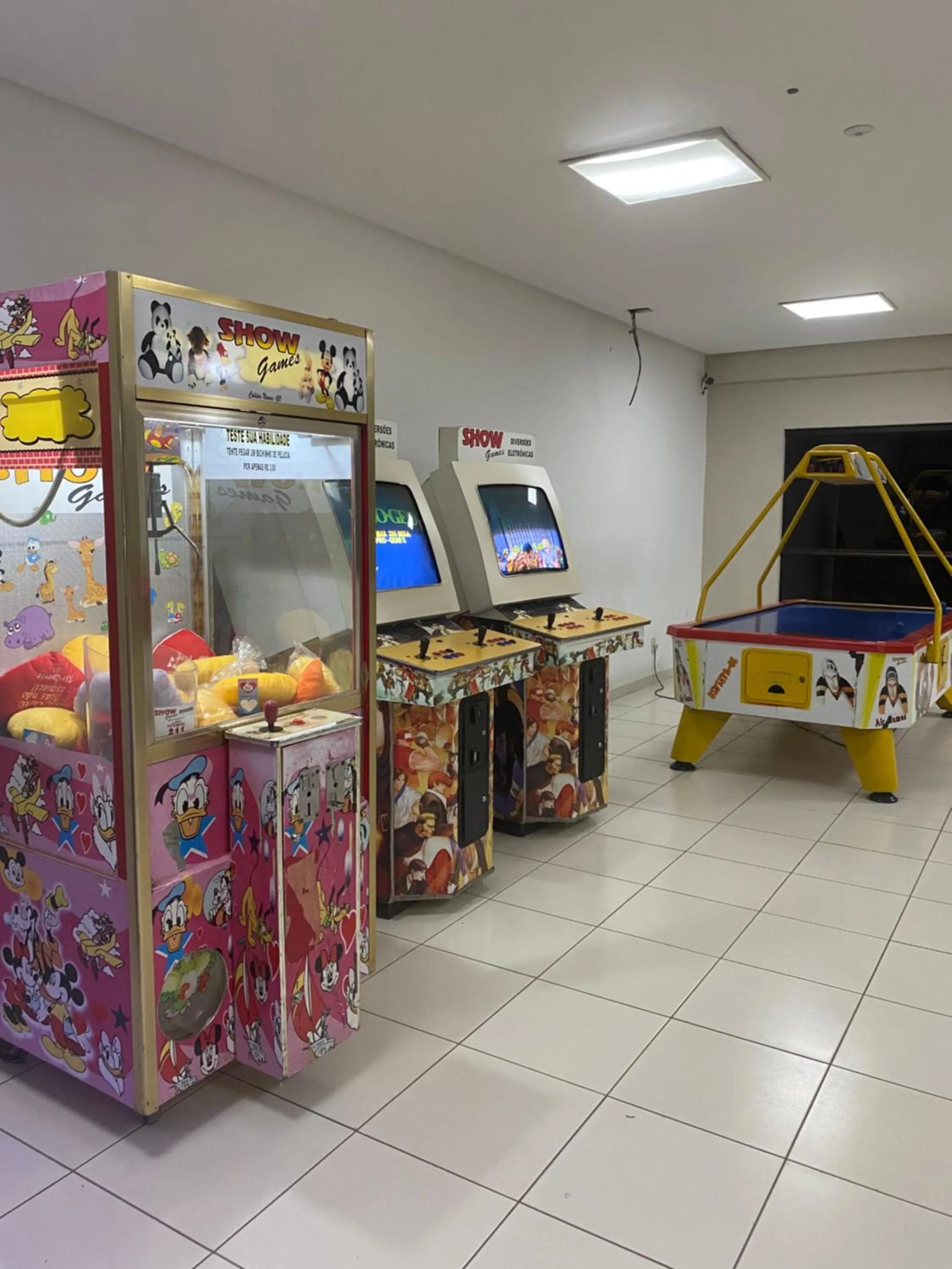 Game Room in Prive Boulevard Suite Hotel