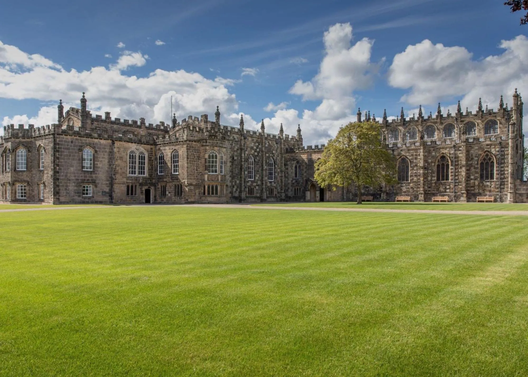 Nearby landmark in Park Head Hotel