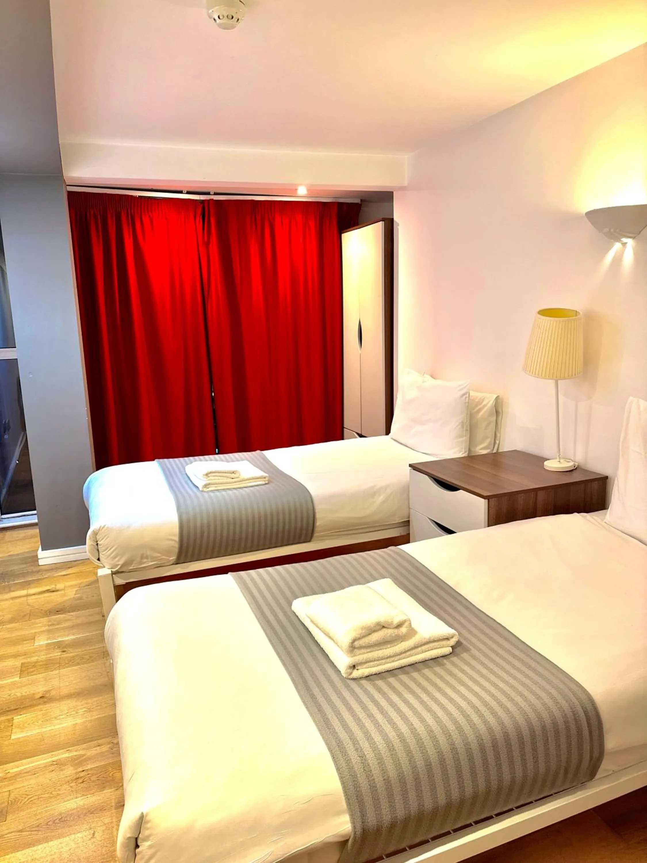 62-66 Farringdon Apartments