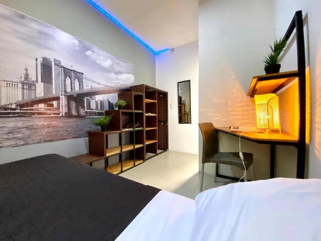 Photo of the whole room, Bed in ROOMIES HOSTEL Parque México