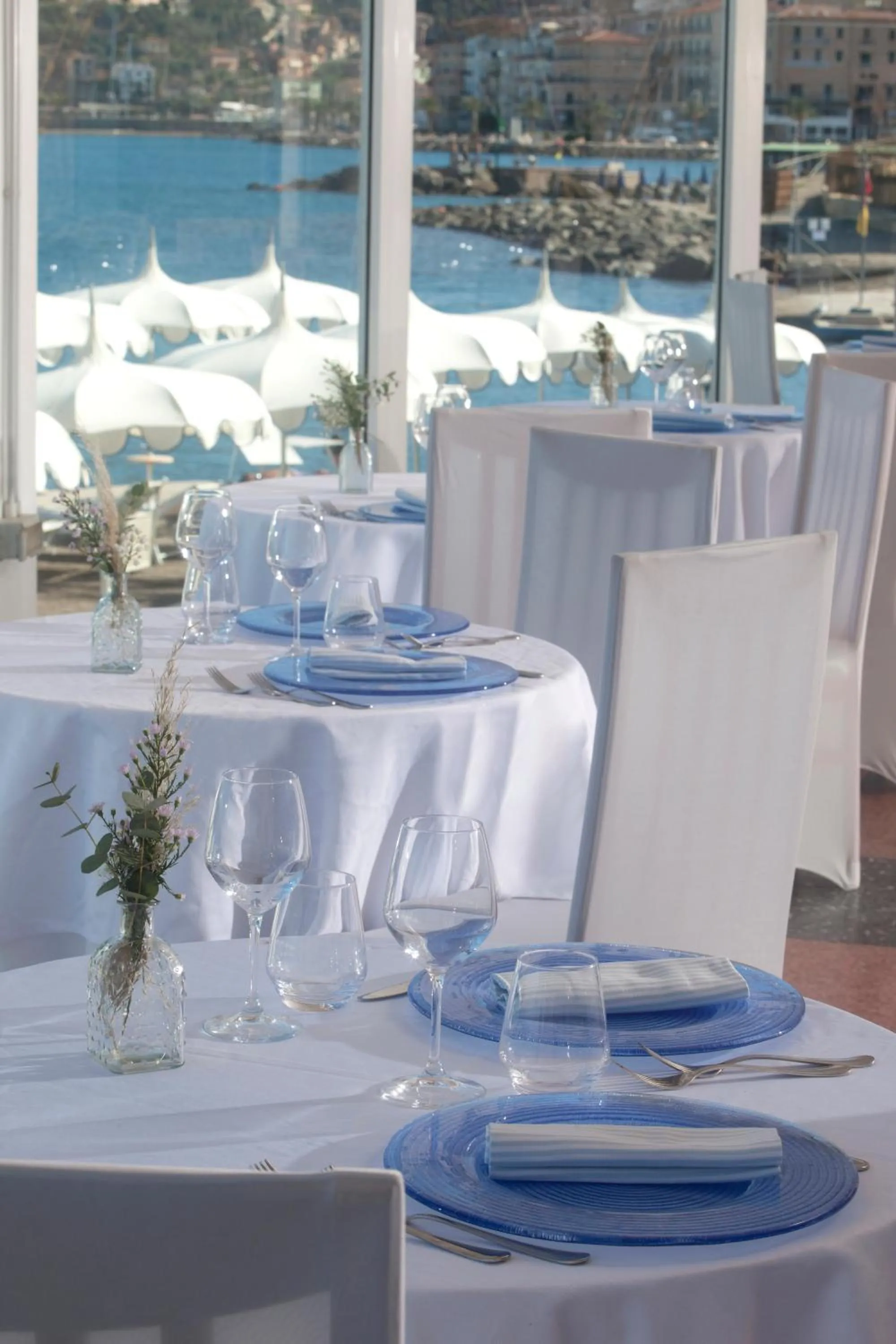 Restaurant/places to eat in Hotel La Caletta