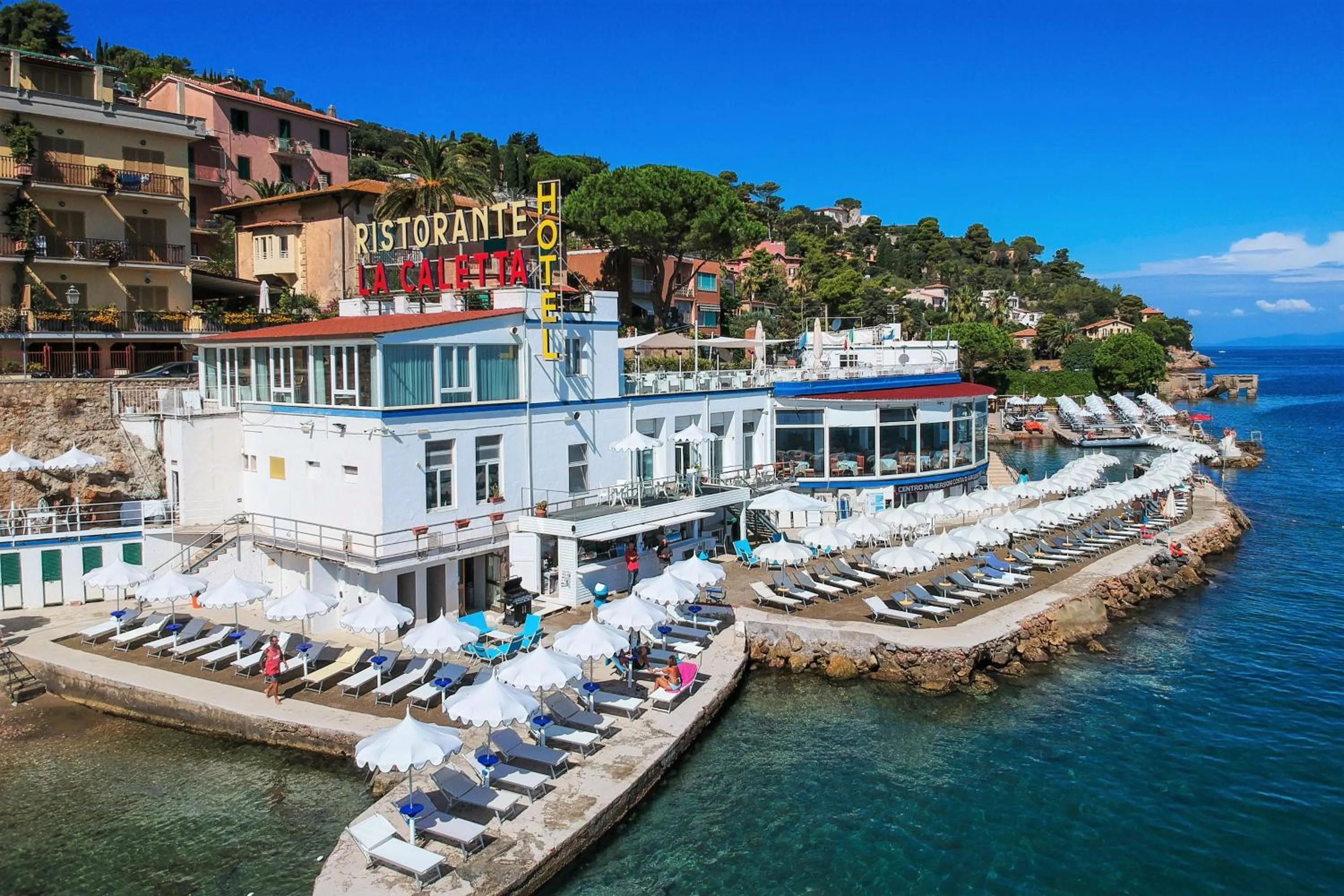Facade/entrance in Hotel La Caletta