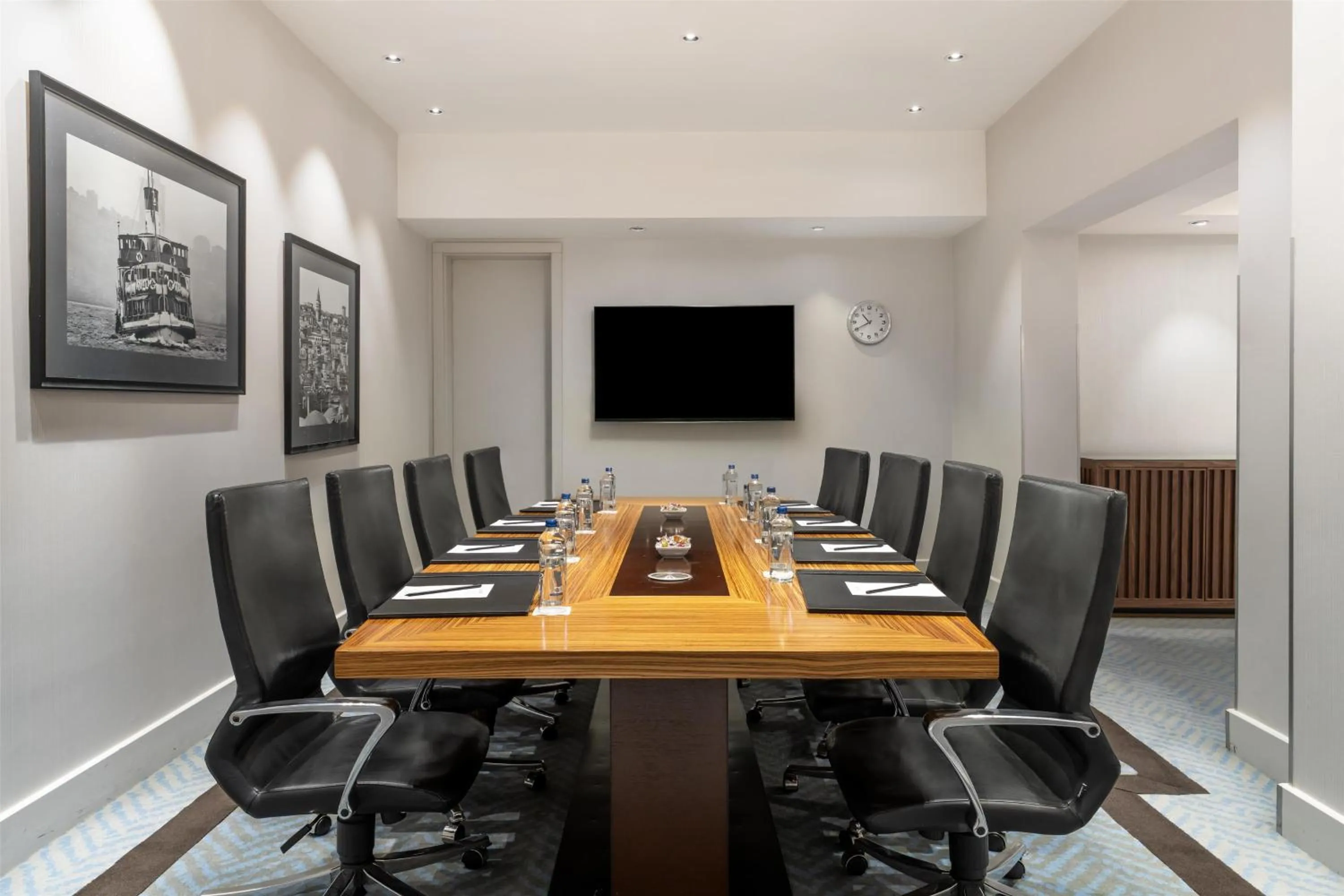 Meeting/conference room in Radisson Blu Bosphorus Hotel