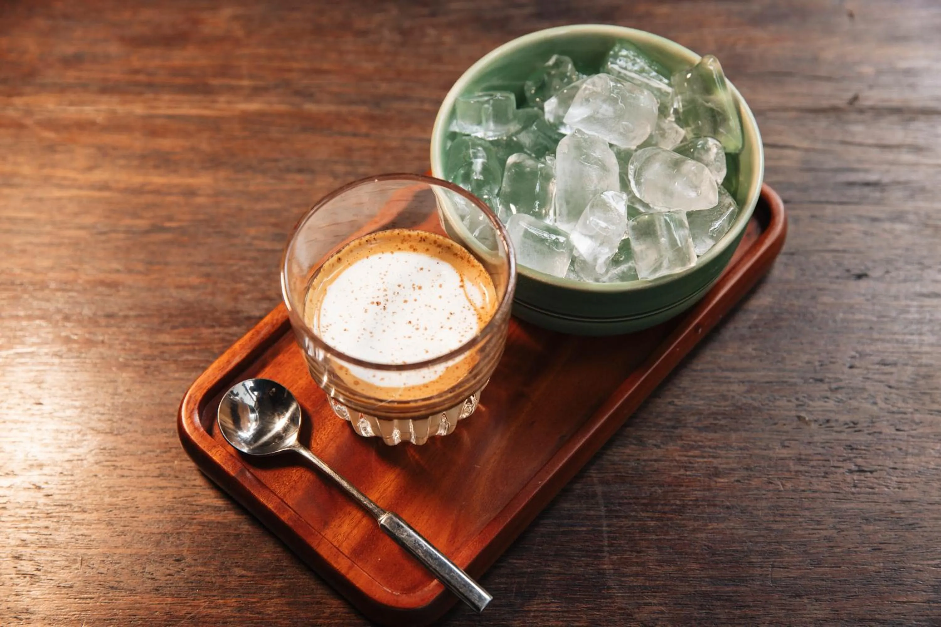 Restaurant/places to eat in 9 Hostel and Suites