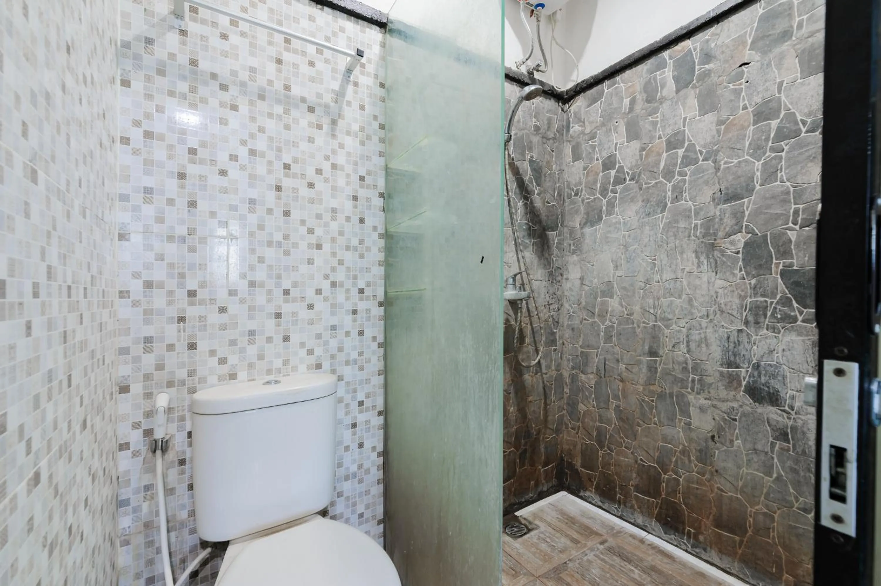 Bathroom in Gita Inn Bali RedPartner