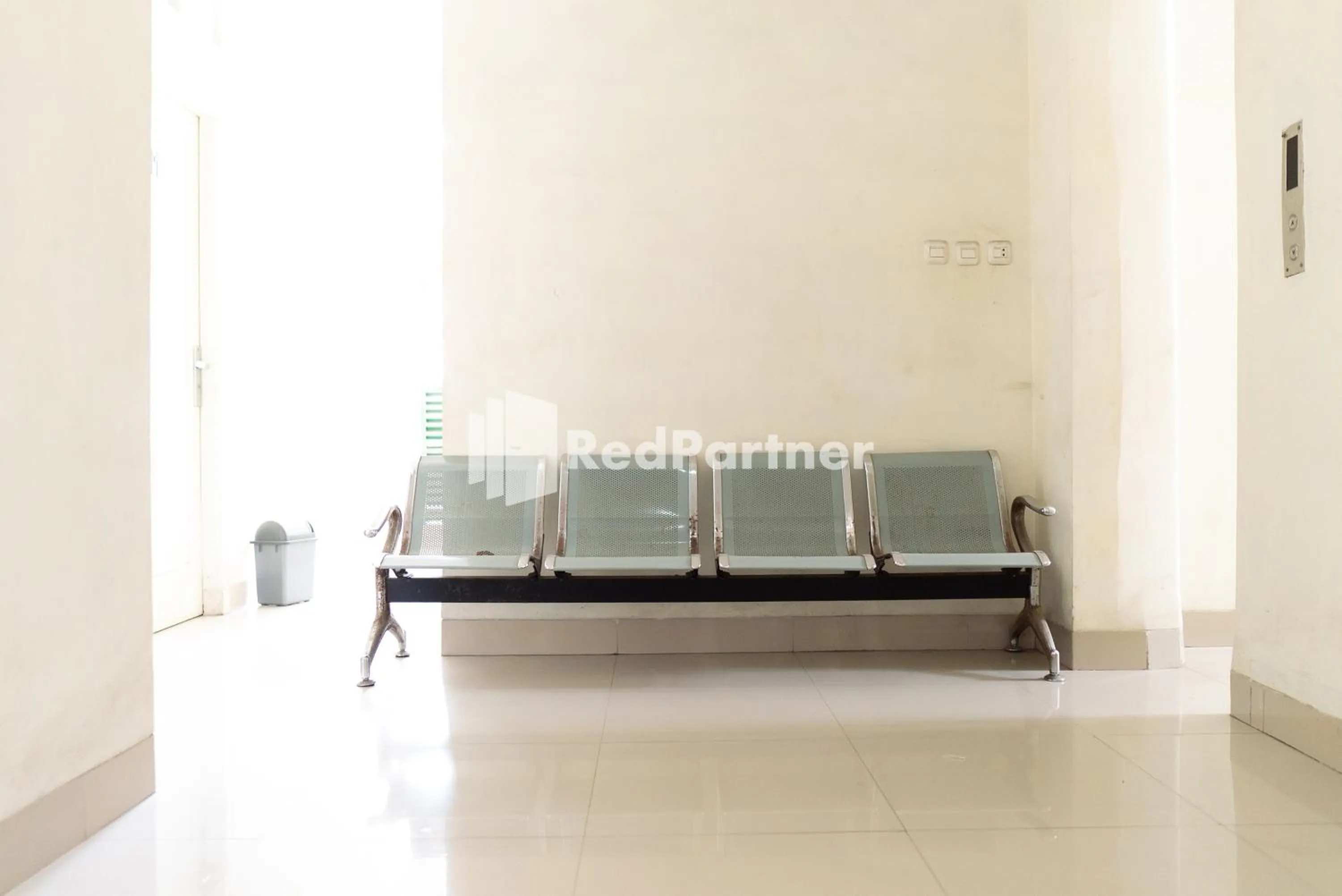 Property building in Wisma Aini Syariah Lampung Mitra RedDoorz