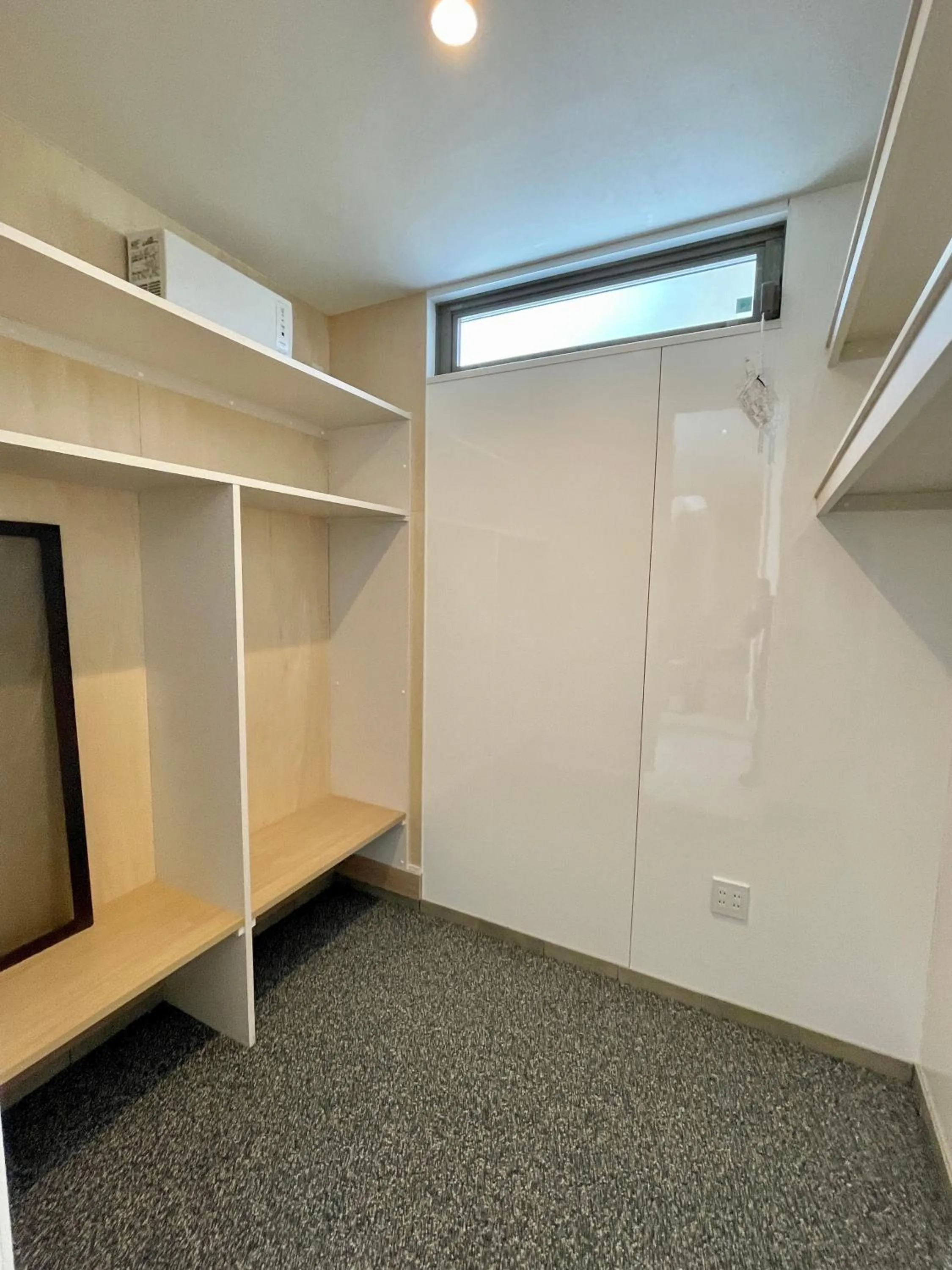 microwave in Silver Maple Chalet by Hakuba White Fox Company