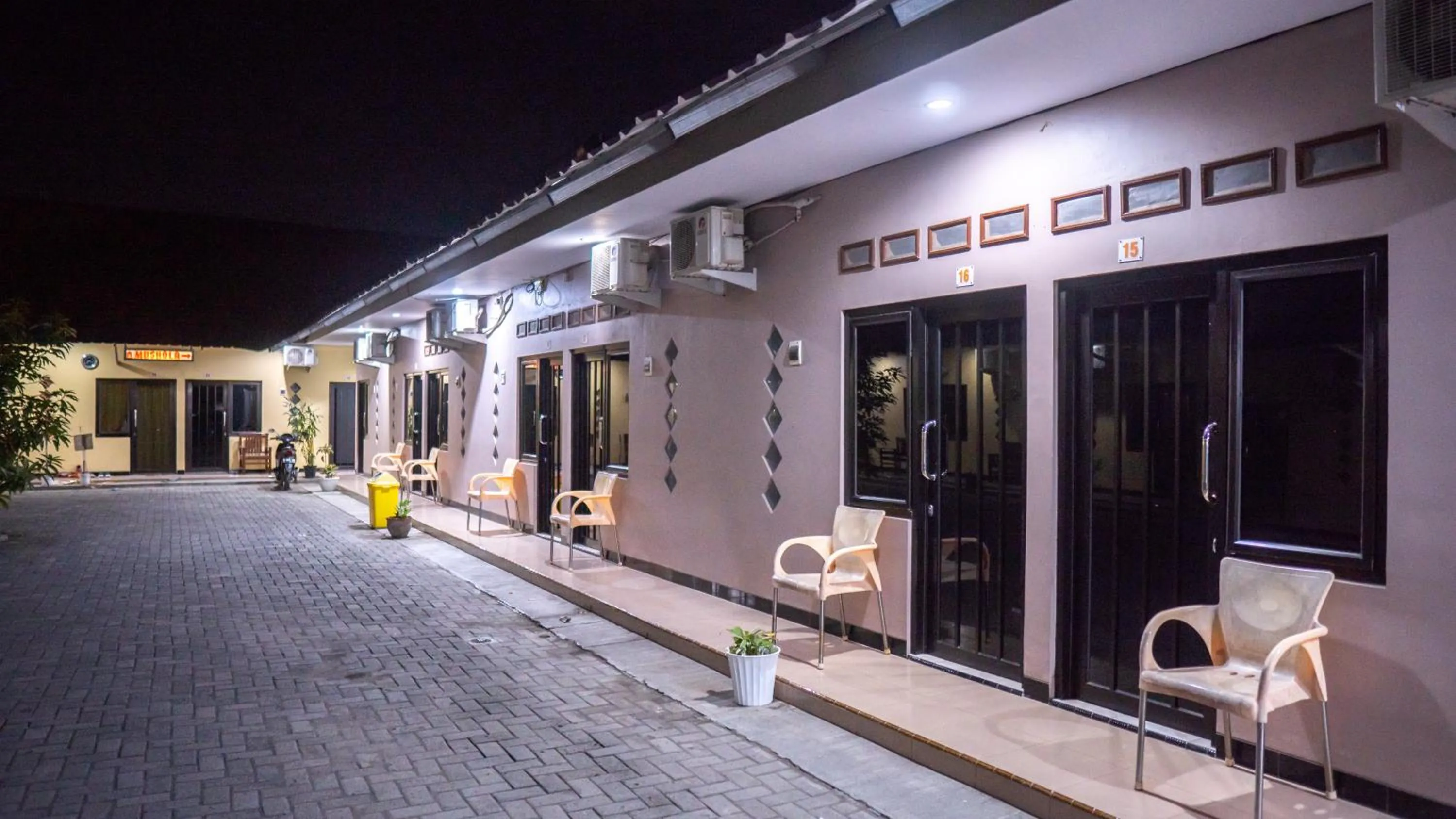 Property building in Sitiinggil Guest House Syariah