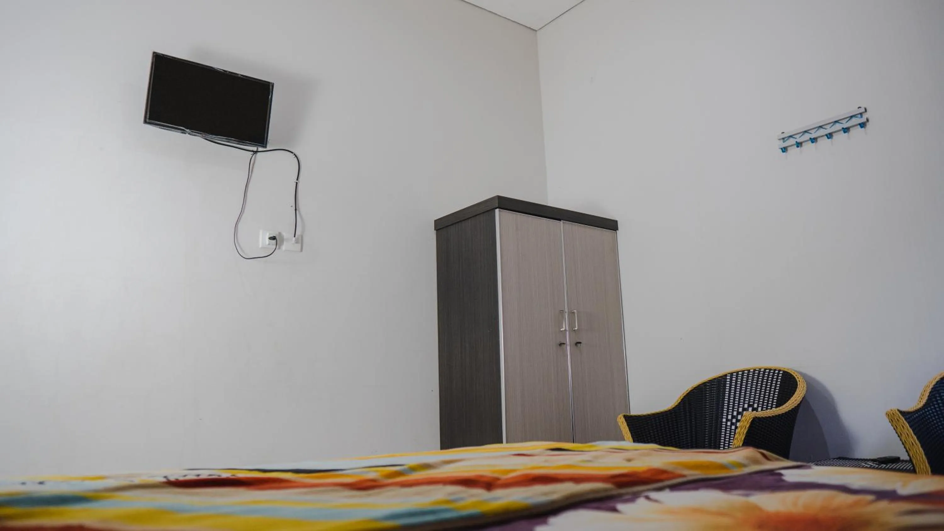 TV and multimedia, Bed in Sitiinggil Guest House Syariah
