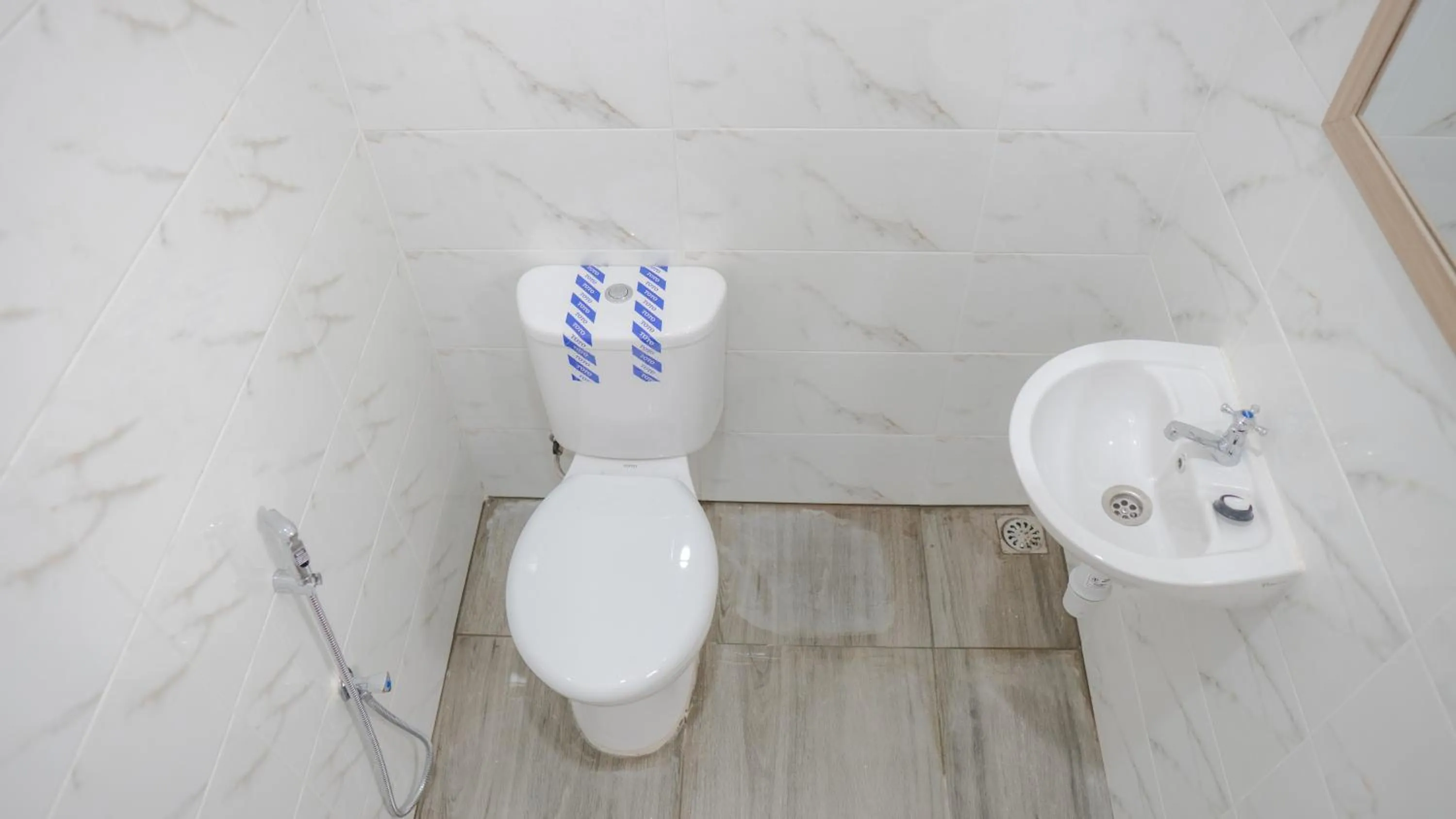 Bathroom in Sitiinggil Guest House Syariah