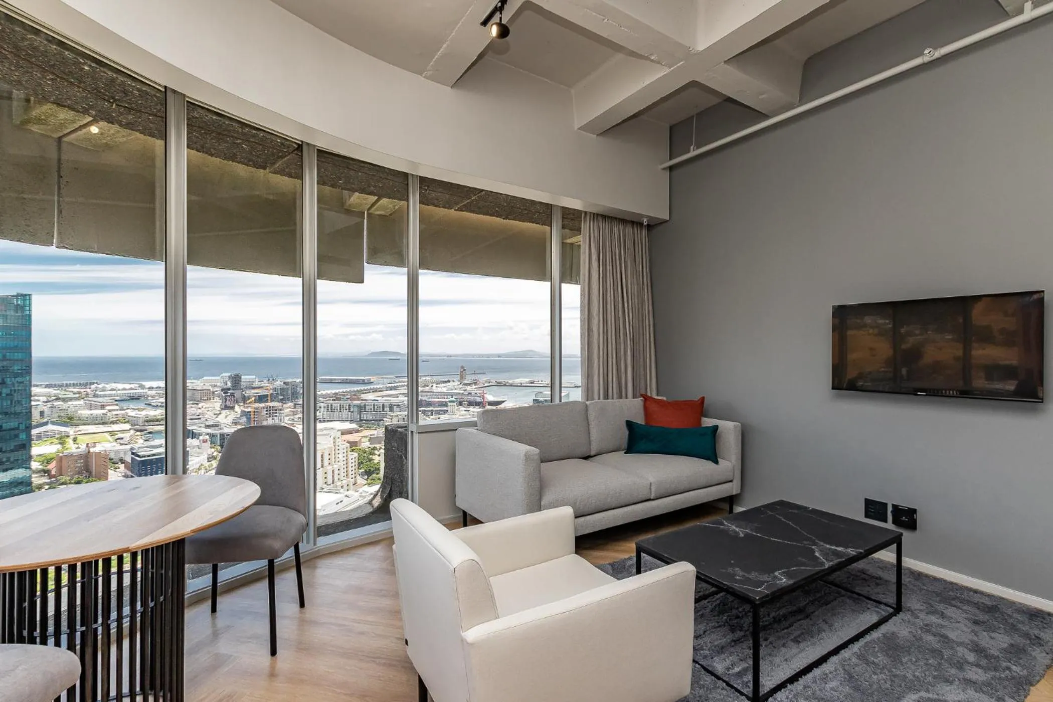 TV and multimedia in One Thibault Hotel by ITC Hospitality