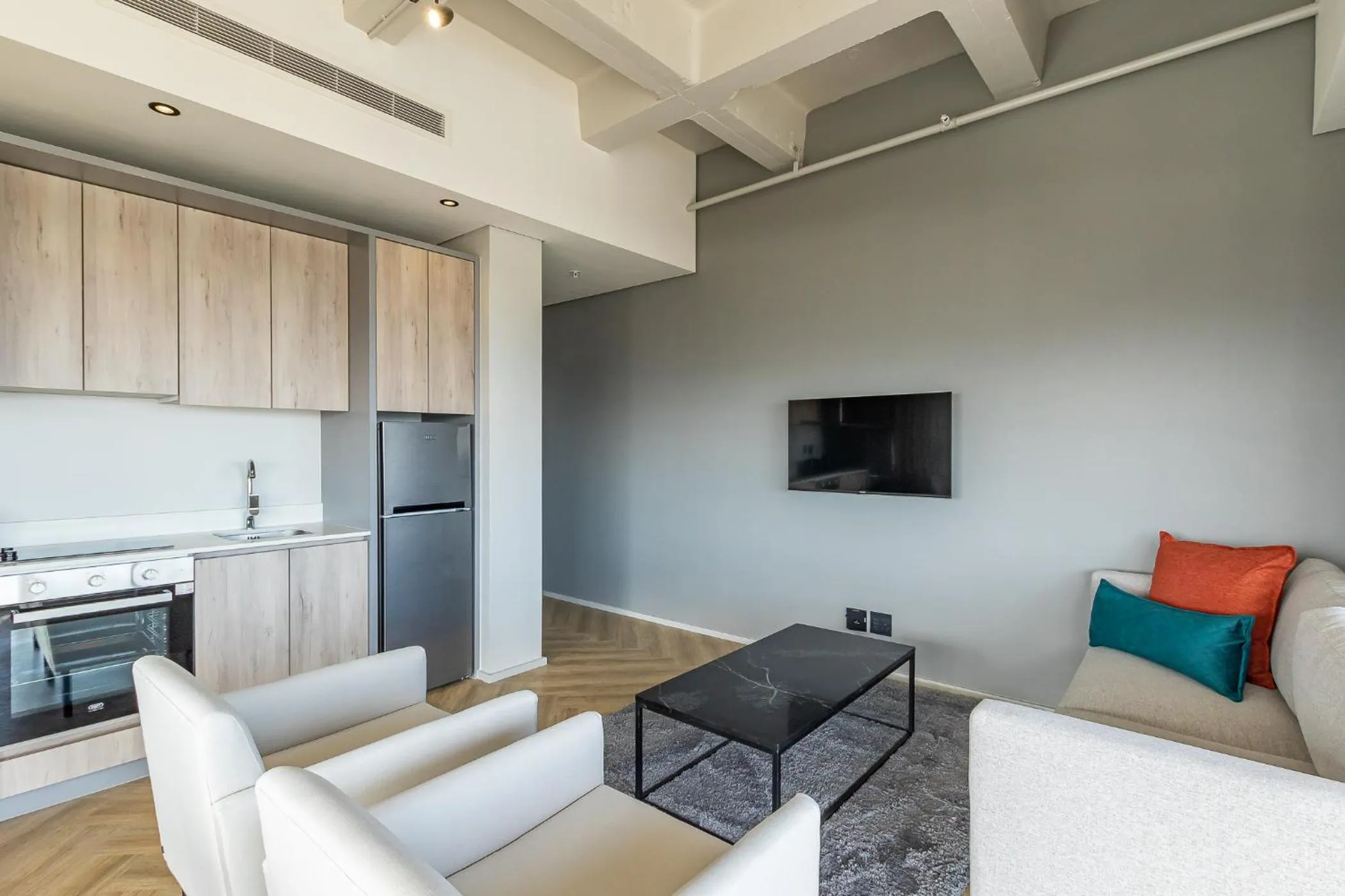 TV and multimedia in One Thibault Hotel by ITC Hospitality