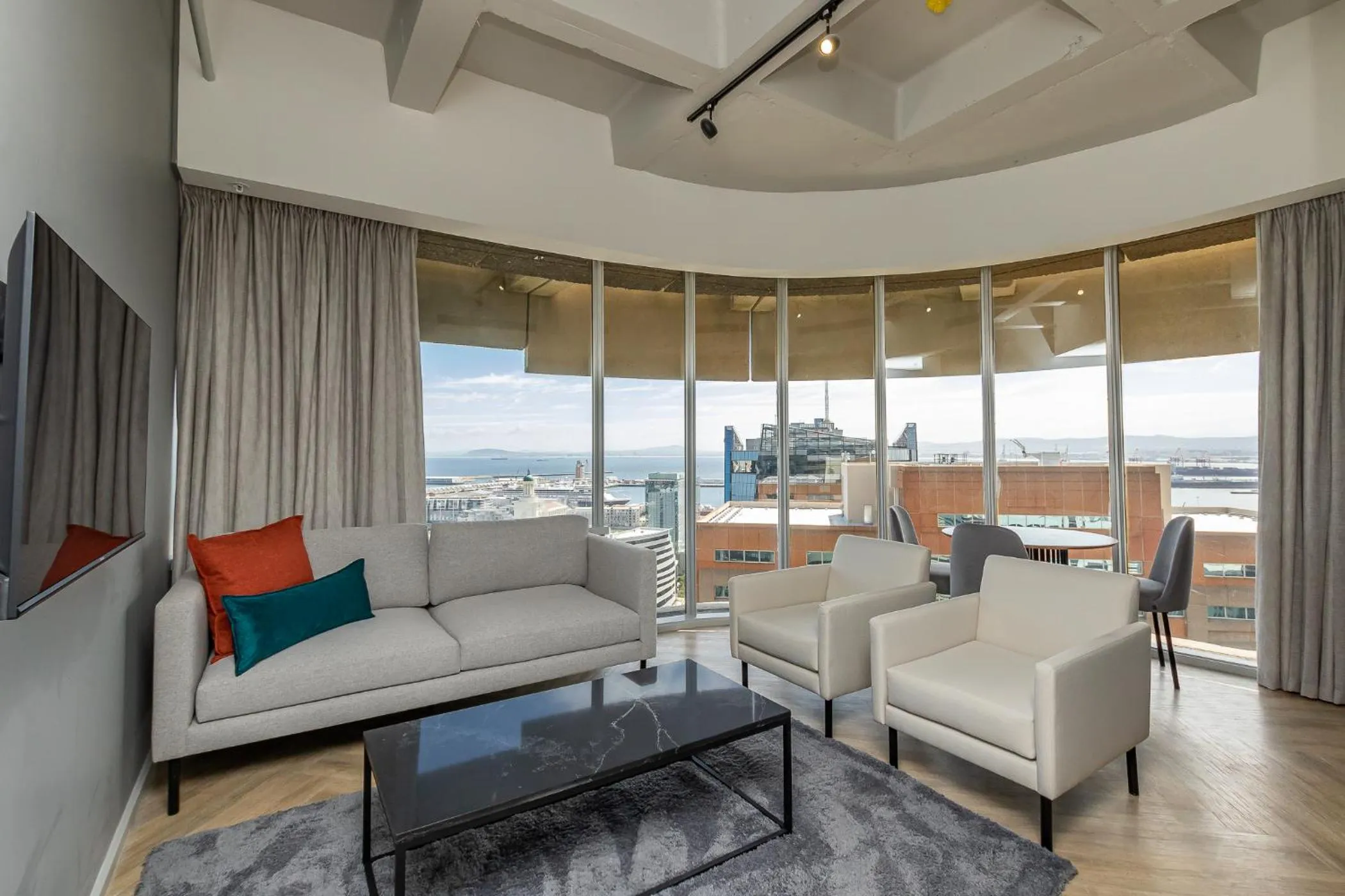 TV and multimedia in One Thibault Hotel by ITC Hospitality