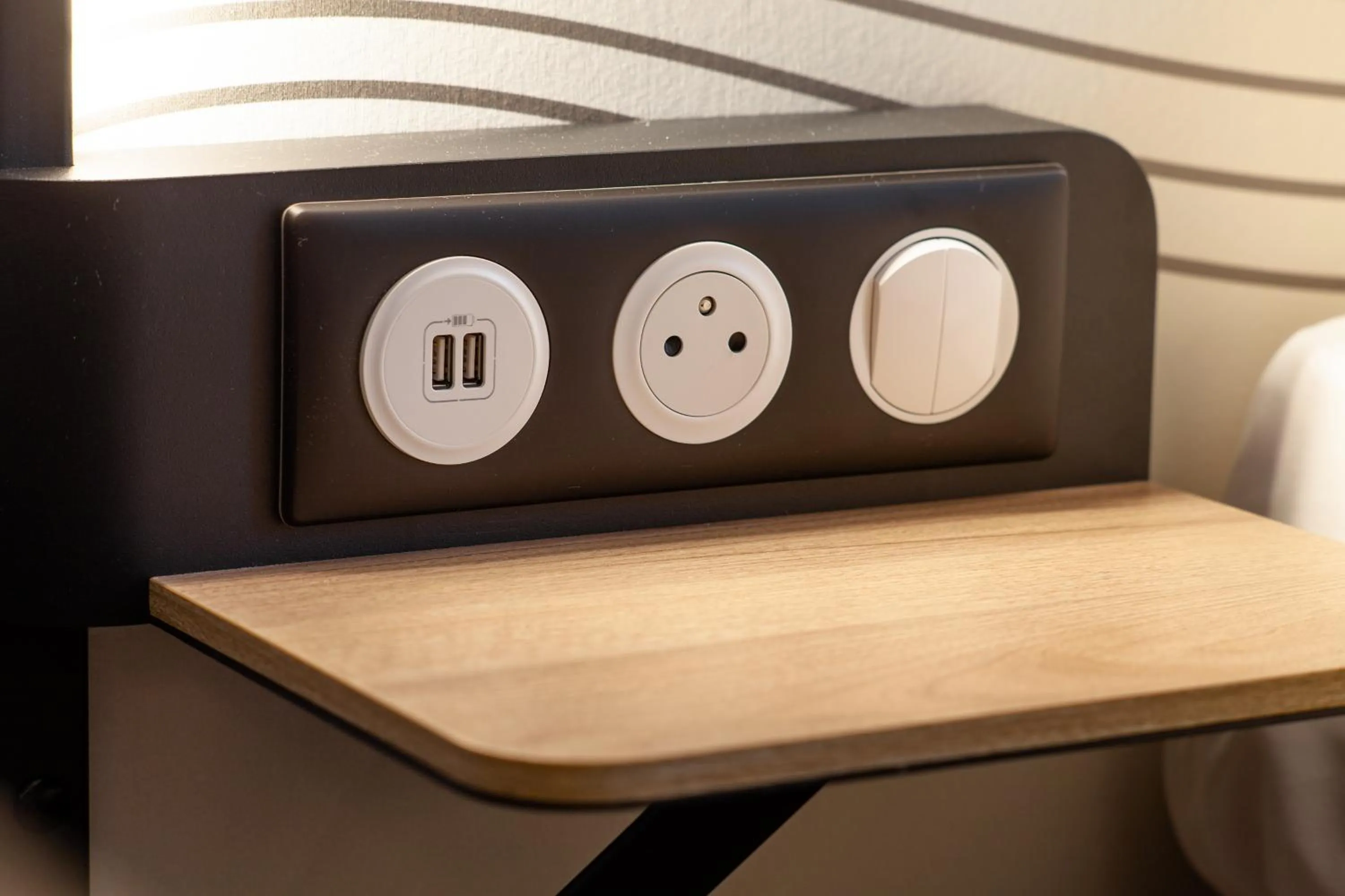 Bedroom in B&B HOTEL Geneva Airport