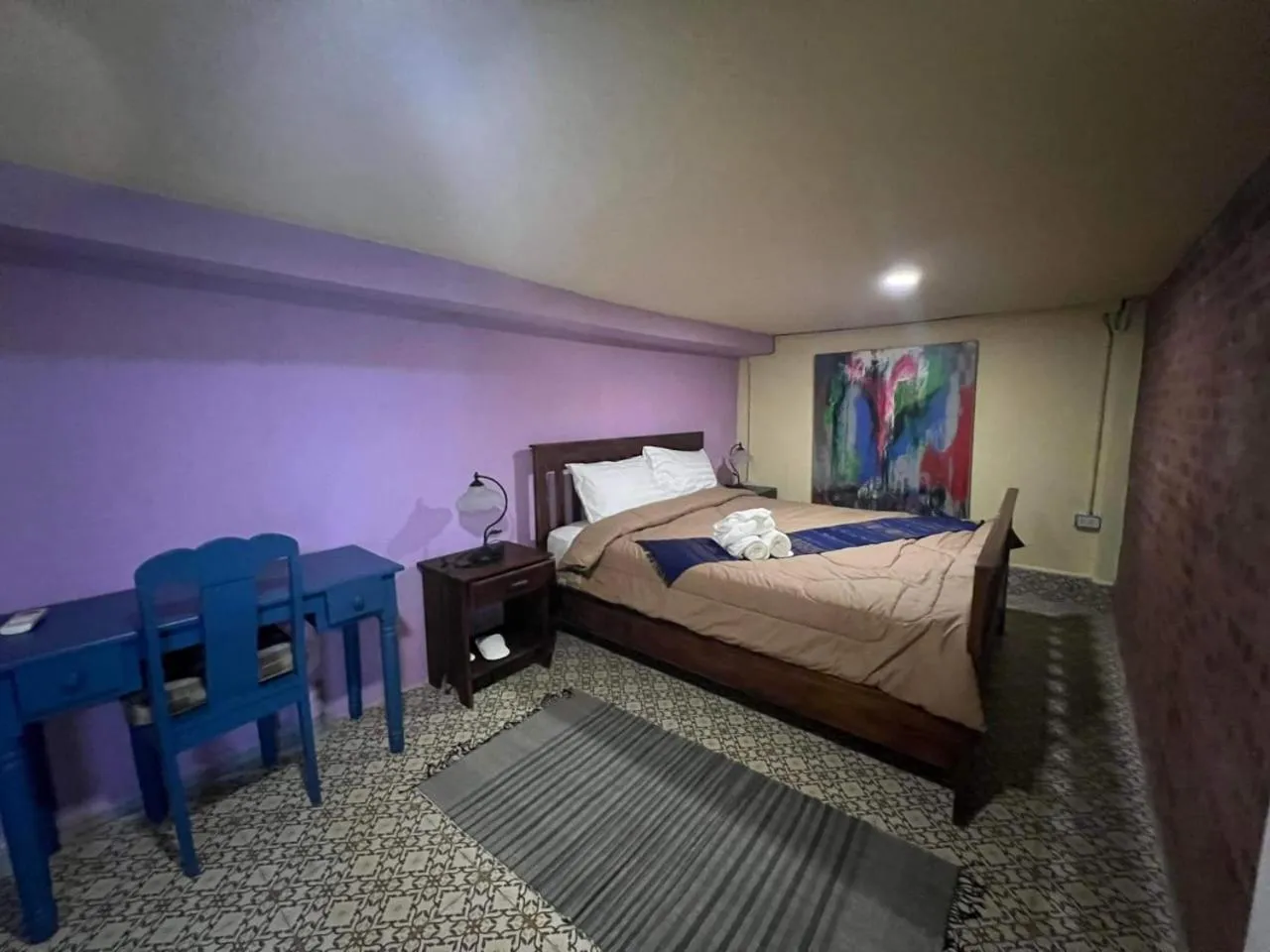 Photo of the whole room in Maison Zen Aphay