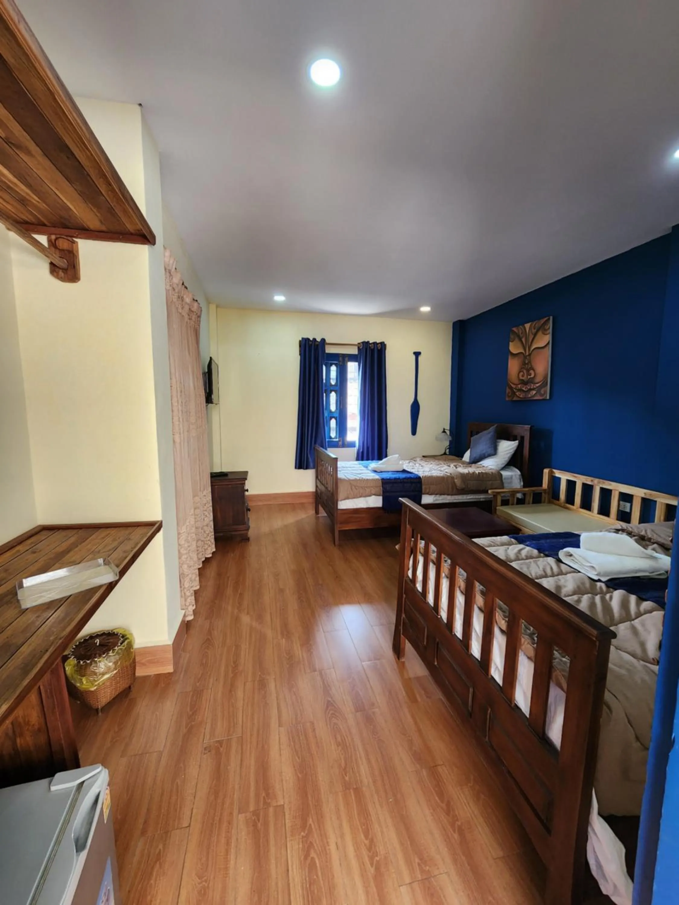 Photo of the whole room in Maison Zen Aphay