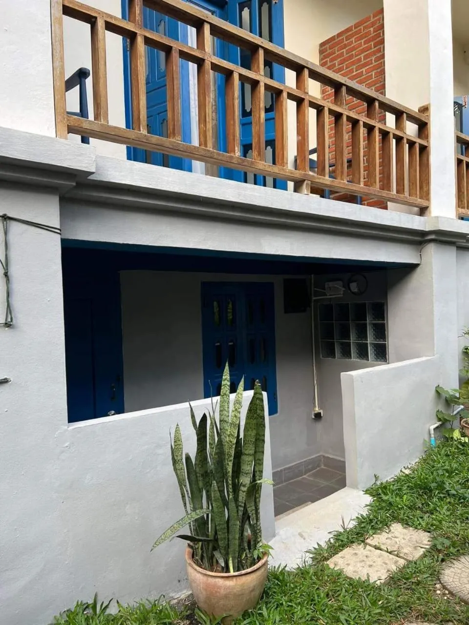 Day in Maison Zen Aphay