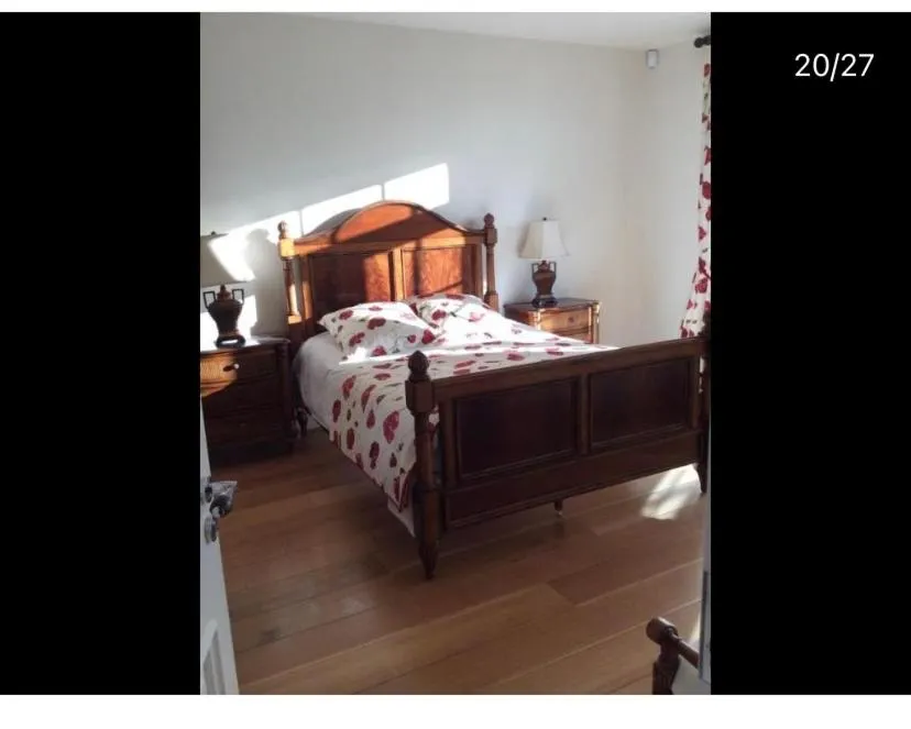 Bed in Redgate House Bed & Breakfast