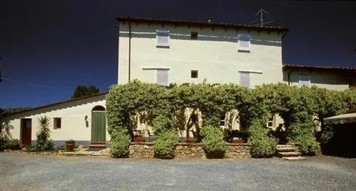 Restaurant/places to eat in Massa Vecchia