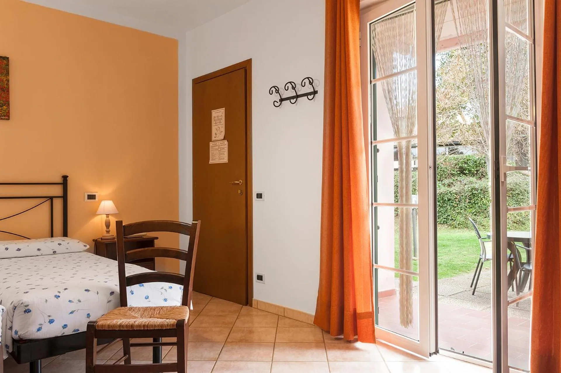 Photo of the whole room, Bed in Massa Vecchia