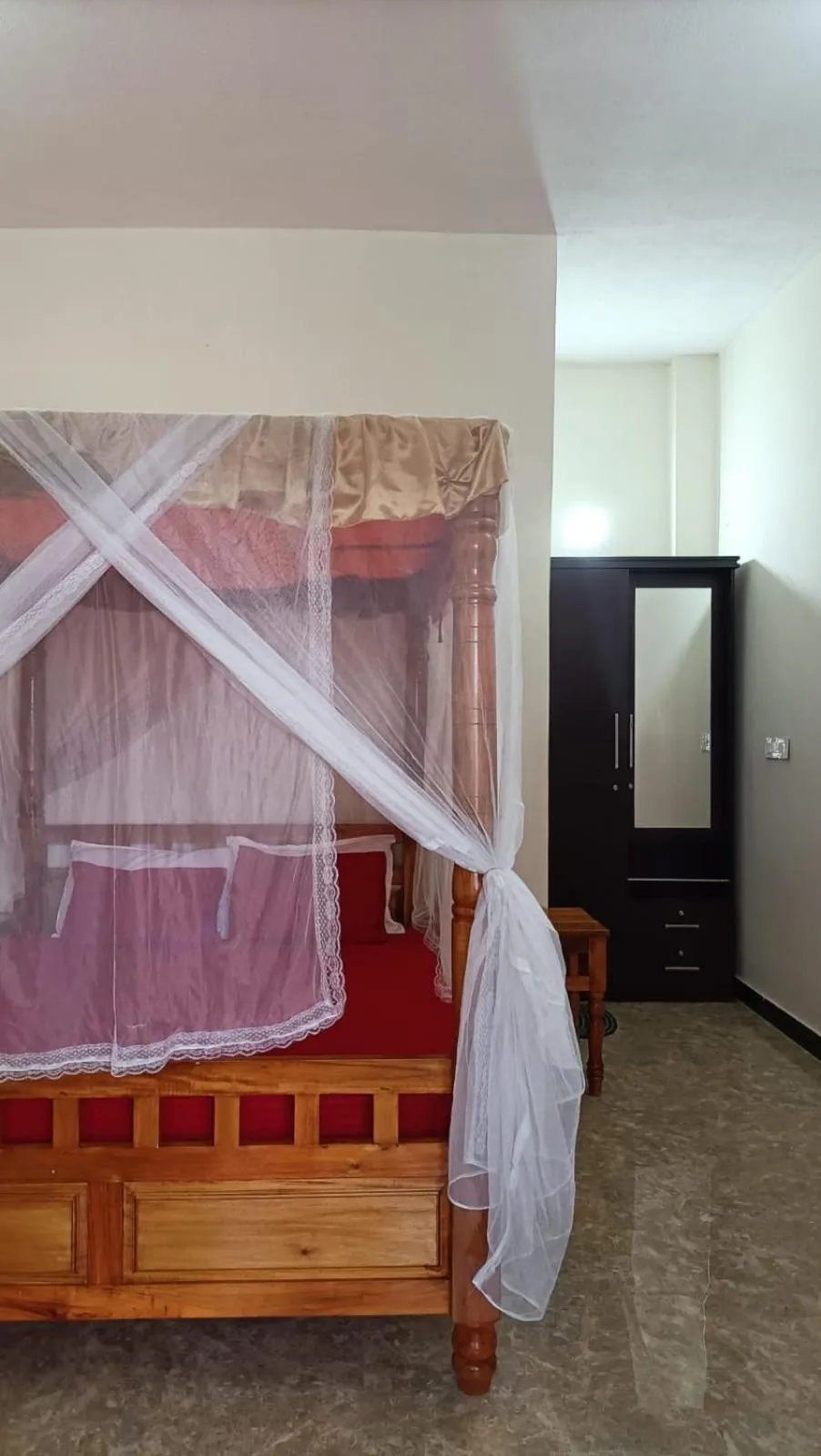 Bed in Orange Valley Plantation Holiday Coorg