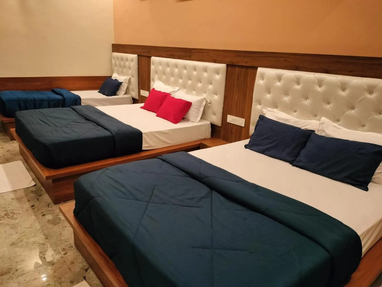 Bed in Orange Valley Plantation Holiday Coorg