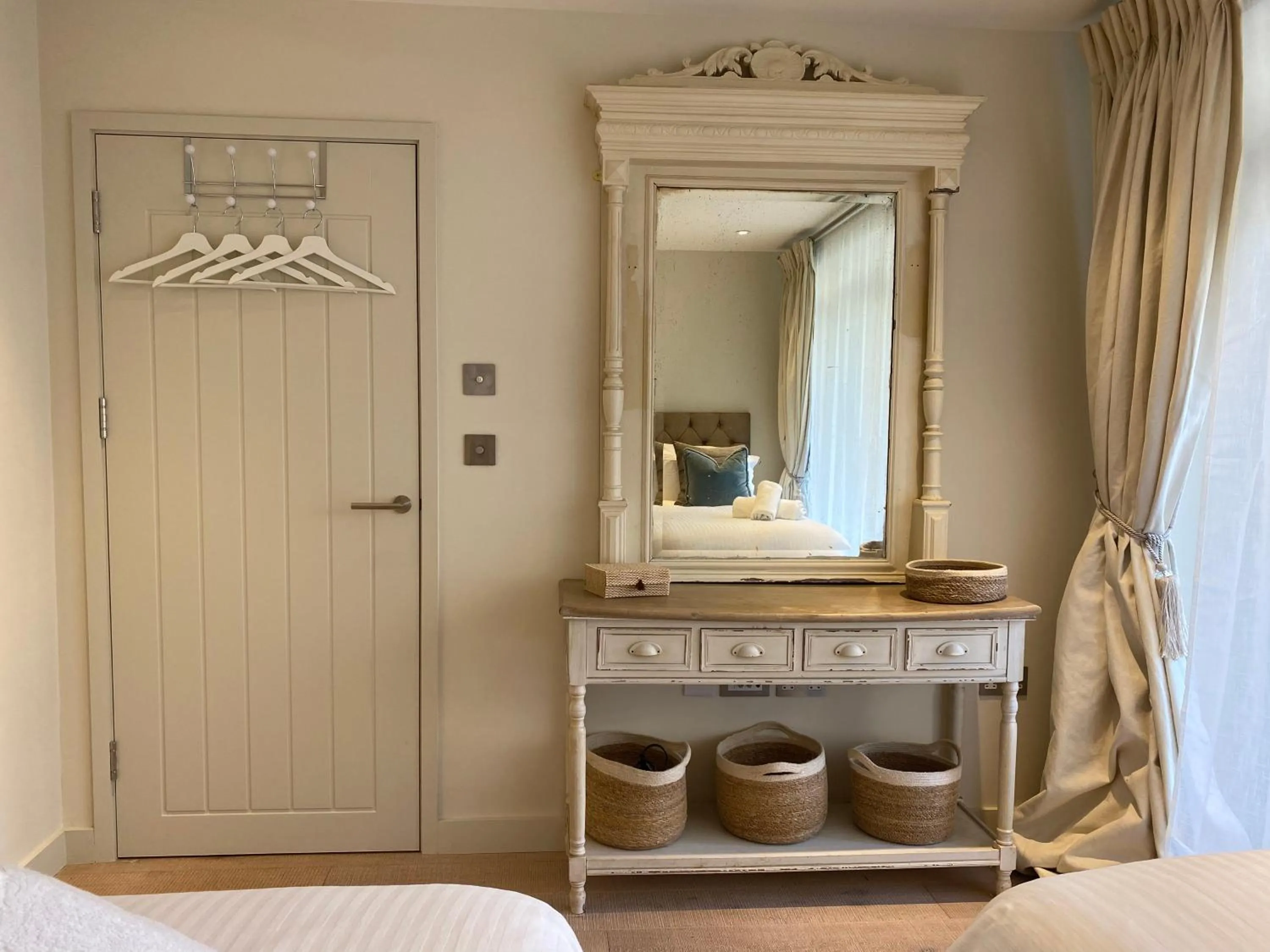 Bedroom, Bed in Walcot Yard with parking, Bath Keys