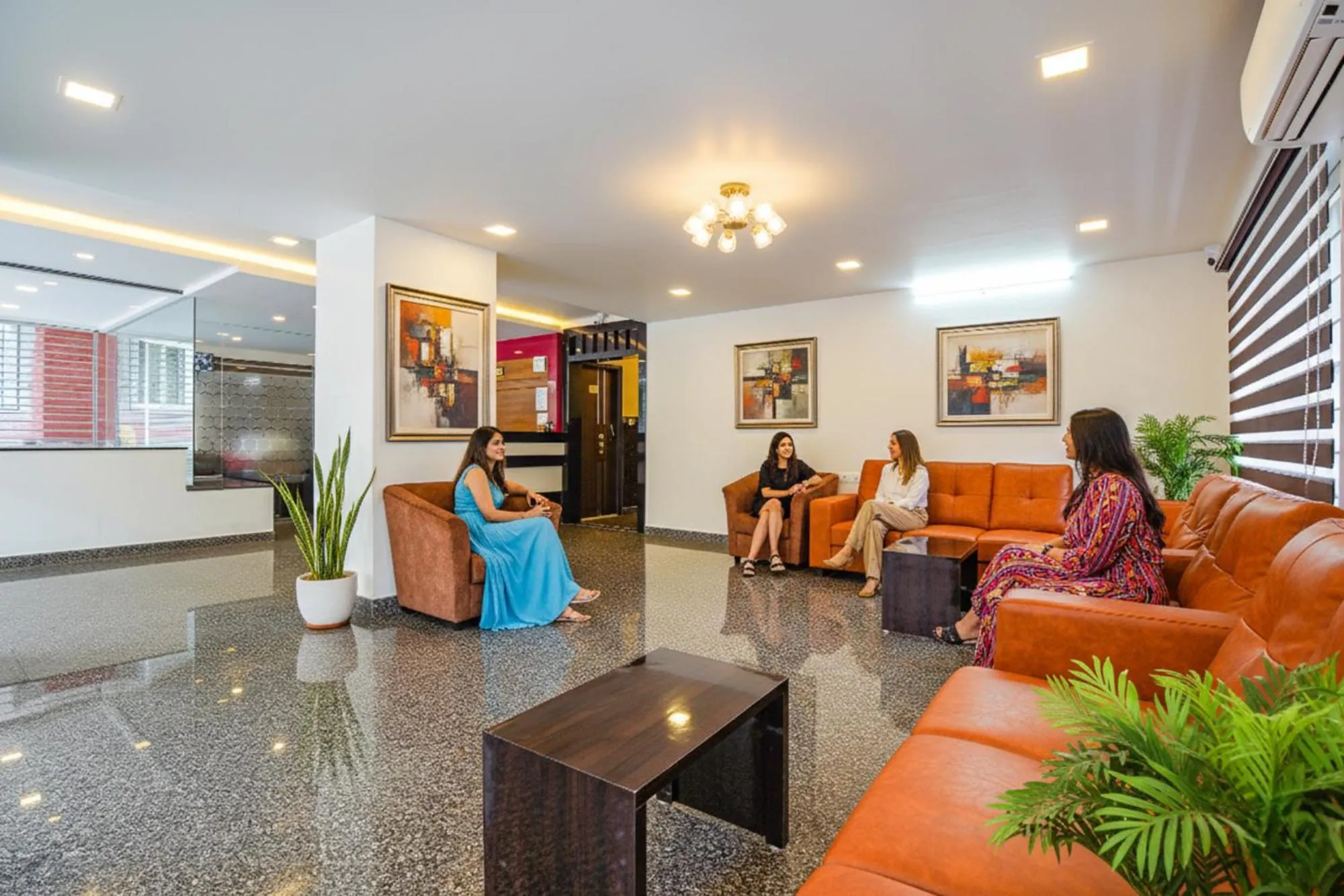 Lobby or reception in FabHotel Greenwood Xpress Inn - Nr Manipal Hospital