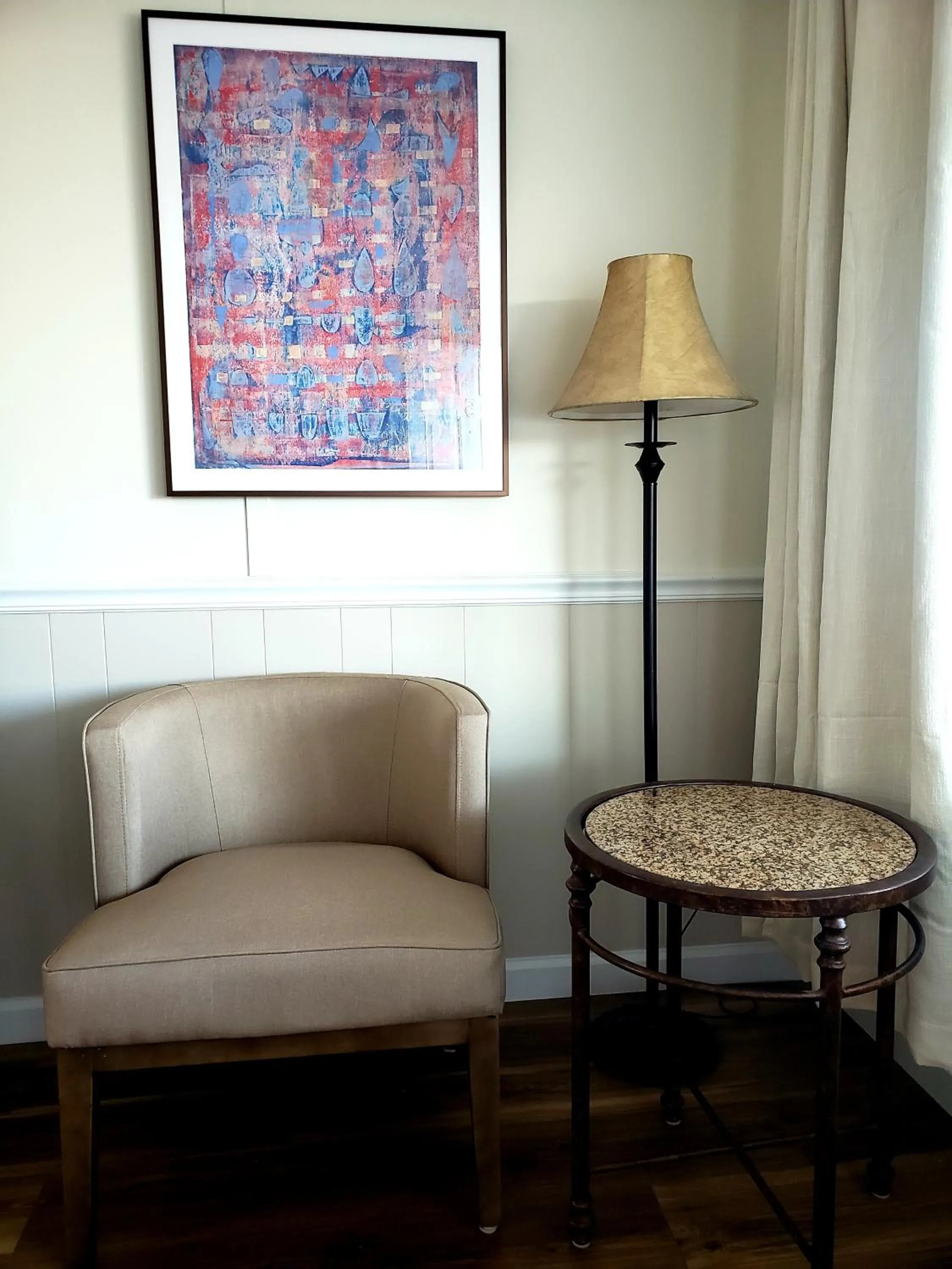 Seating area in Blue Vista Motor Lodge