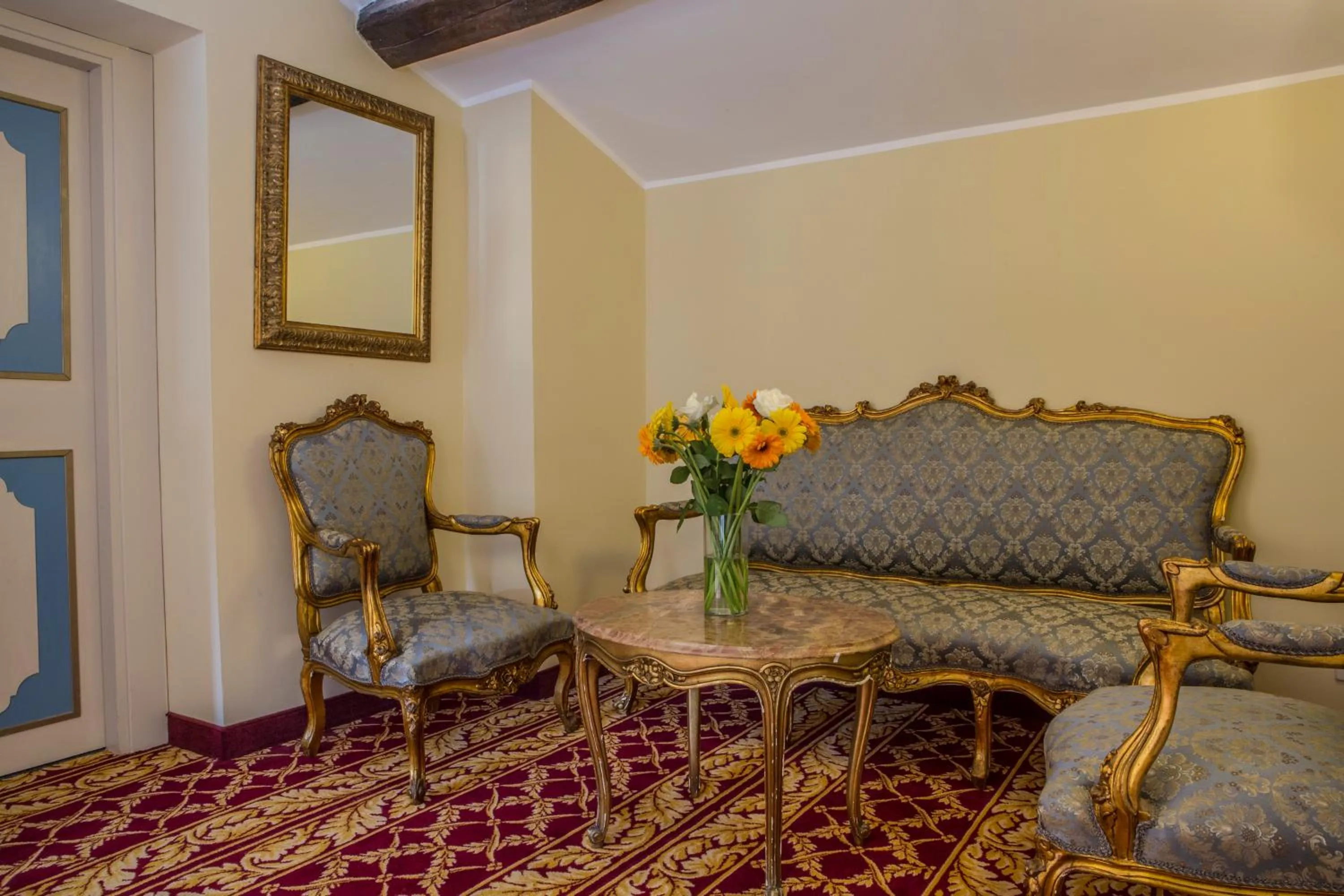 Decorative detail in Villa Tuscolana