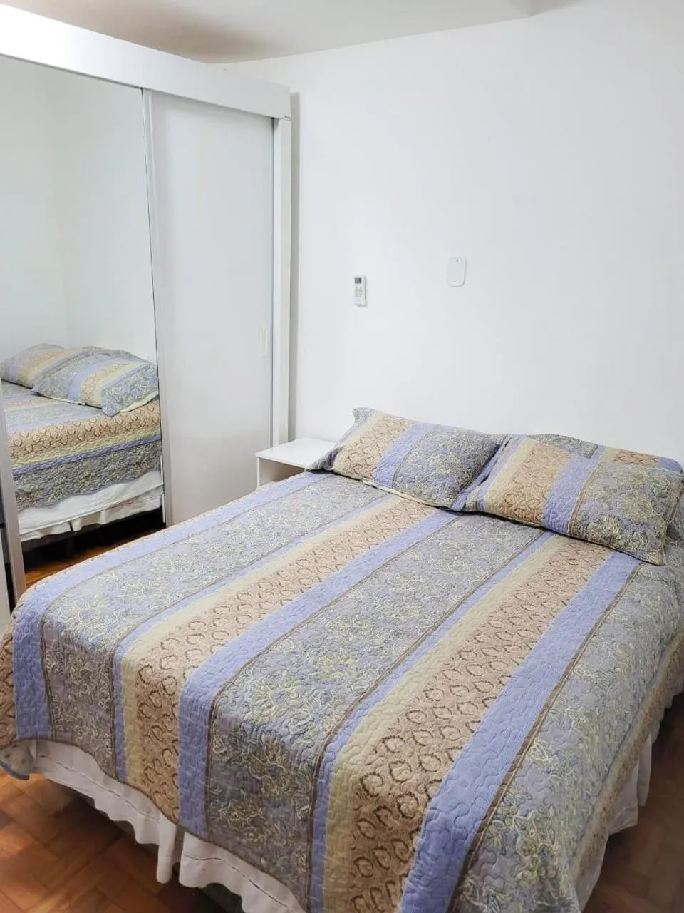 Bed in Apartamento quadra da praia em Copacabana