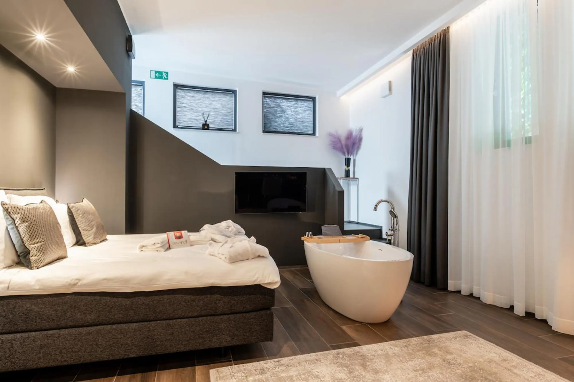 Photo of the whole room, Bed in Sellmann´s Boutique Hotel