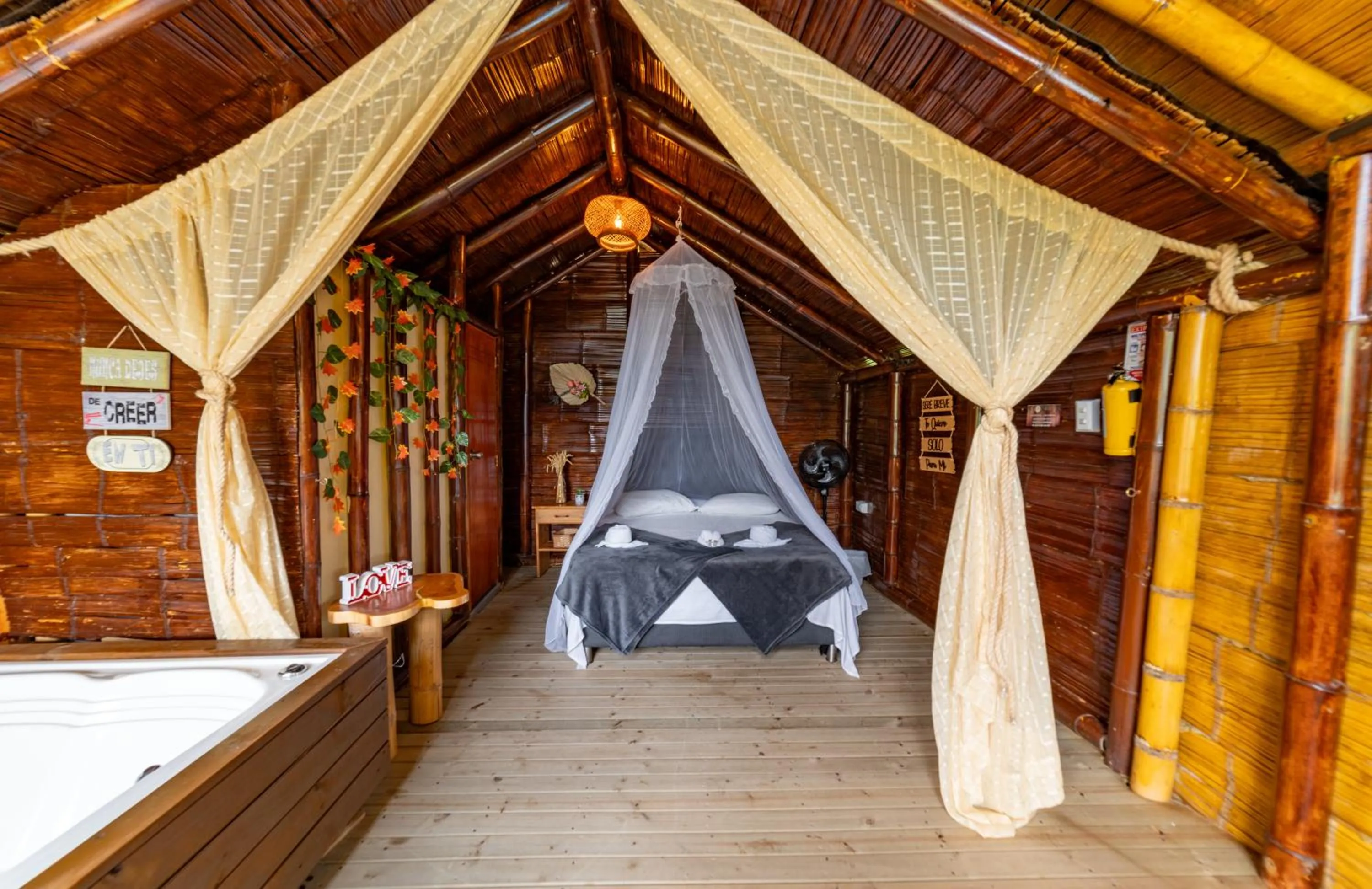 Bedroom in Glamping Mirador Santa Fe-Sopetran