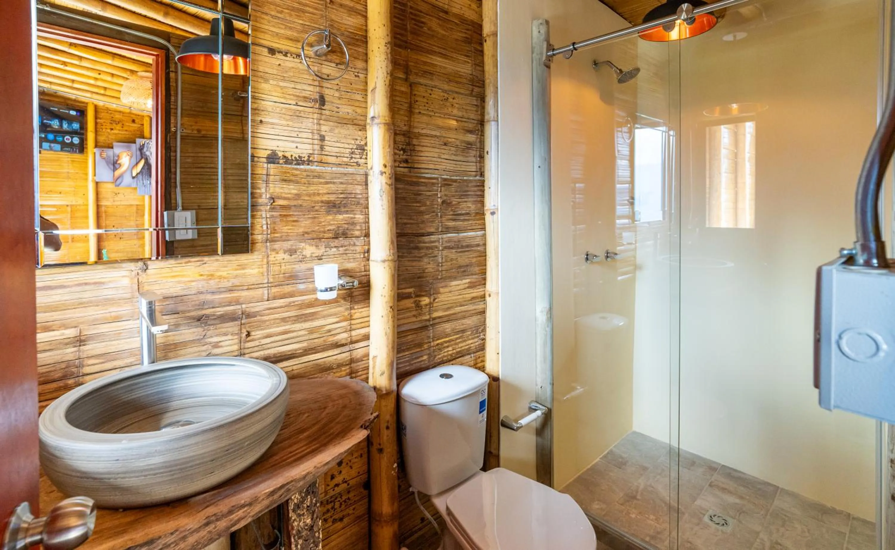 Bathroom in Glamping Mirador Santa Fe-Sopetran