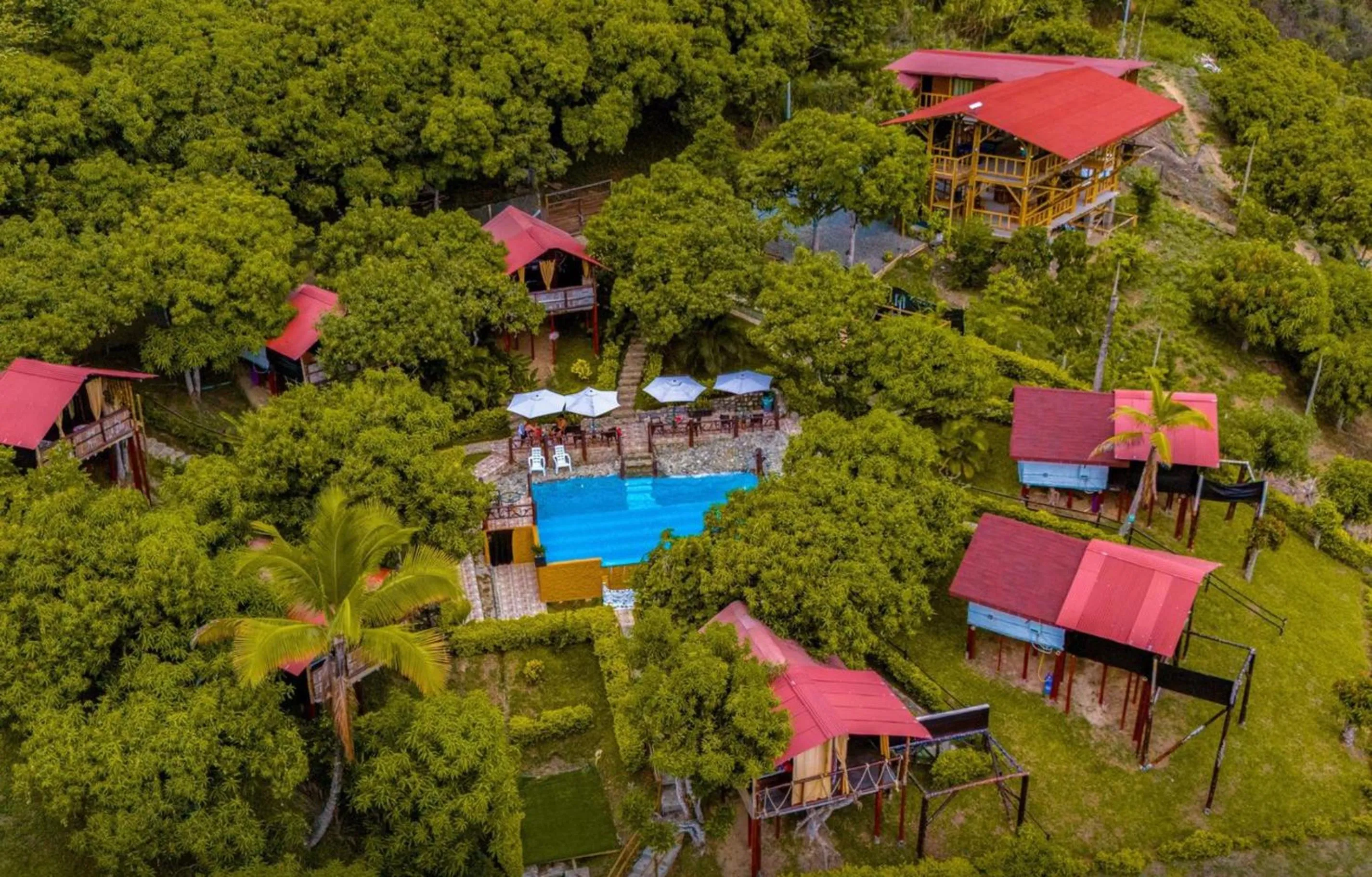 Property building in Glamping Mirador Santa Fe-Sopetran