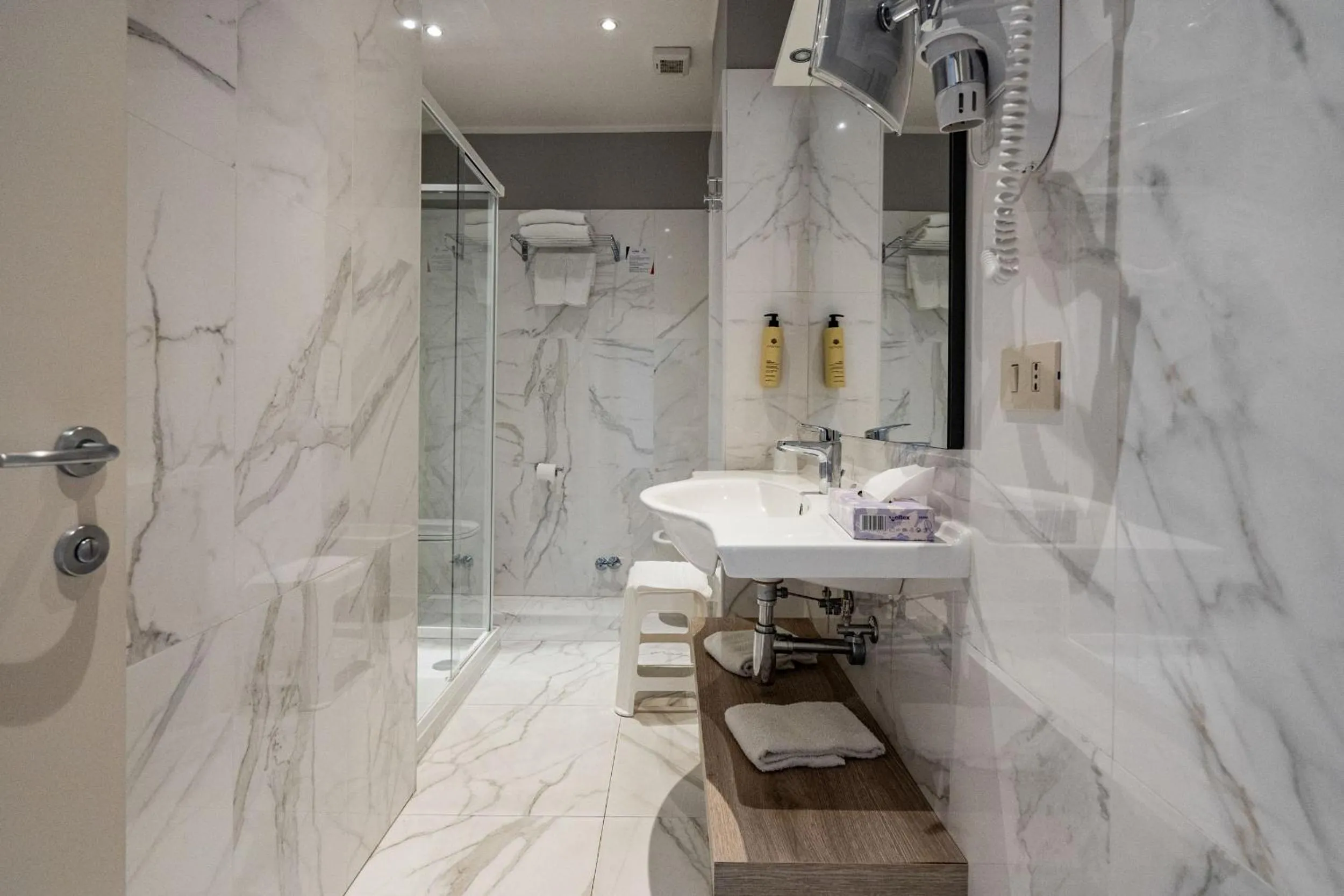 Bathroom in Hotel Olimpia