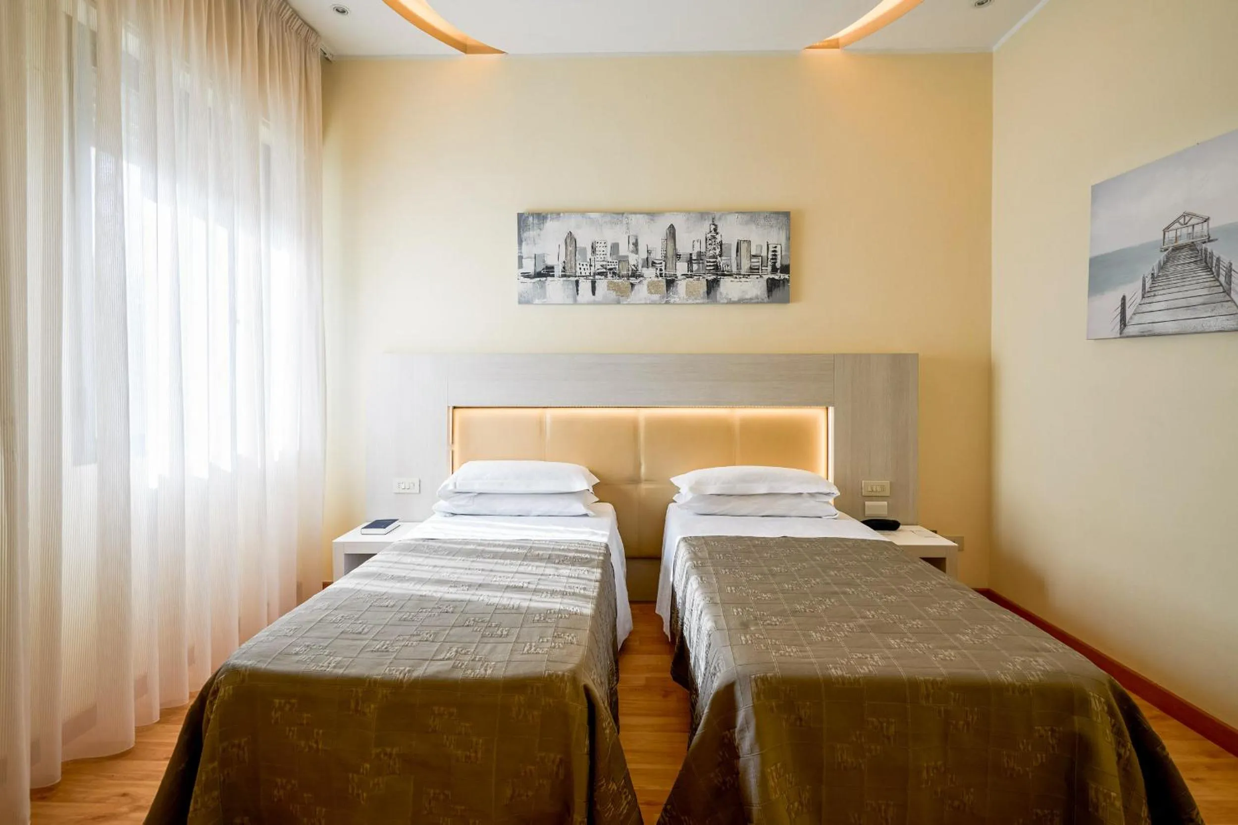 Bedroom, Bed in Hotel Olimpia