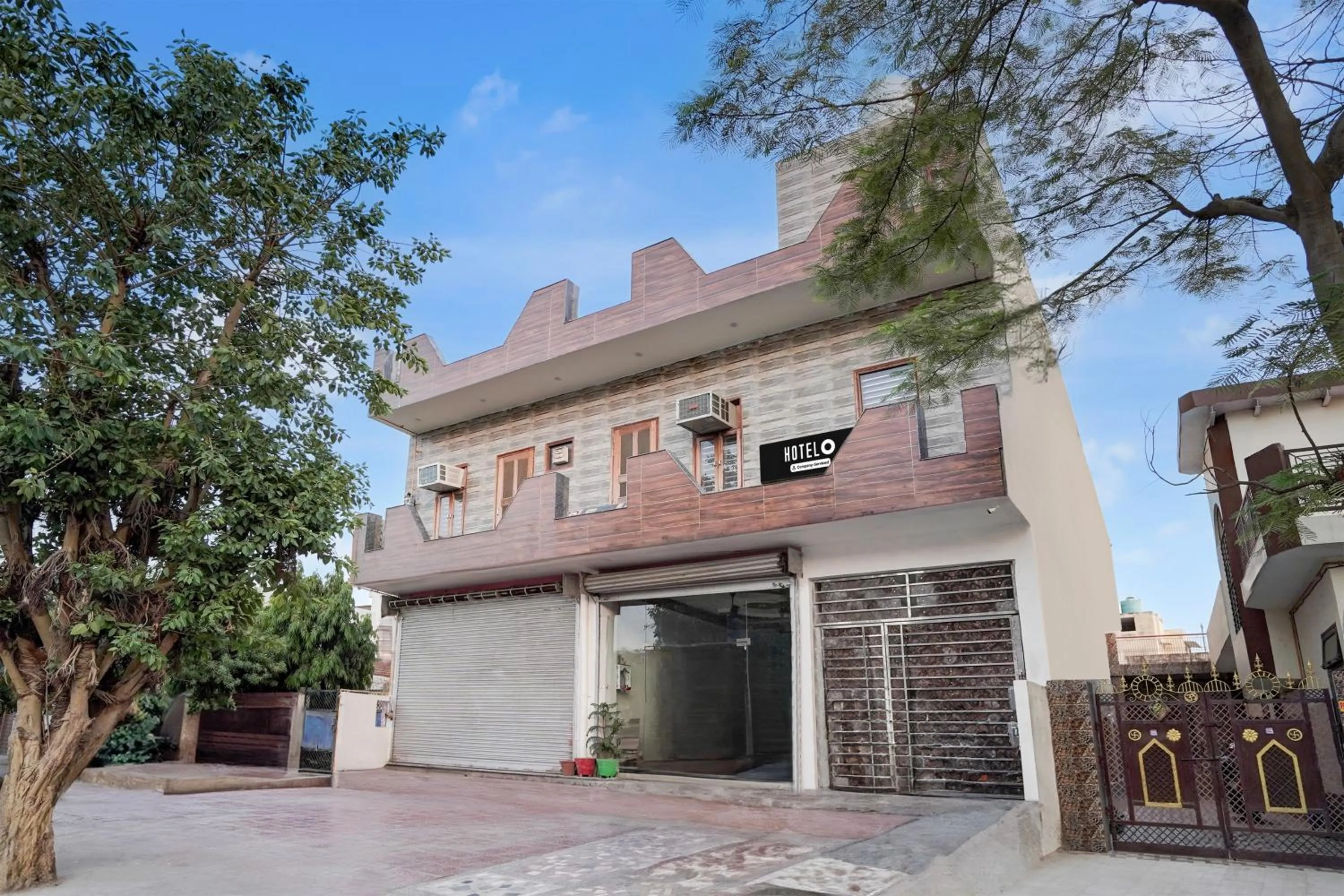 Facade/entrance in Hotel O Govind Nagar Near Krishan Janm Bhoomi