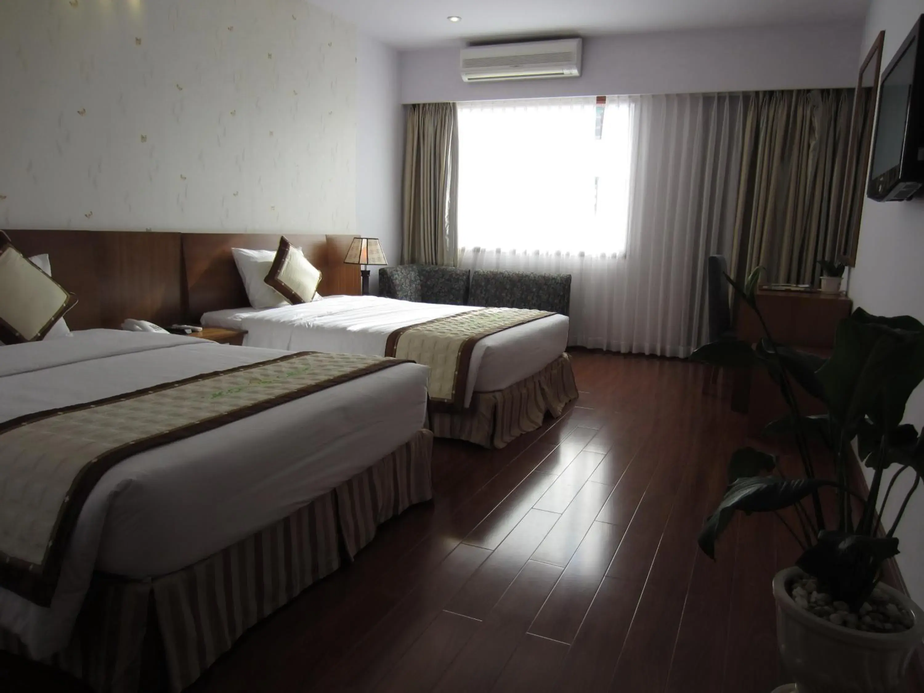 Premium Twin Room in Saigon Can Tho Hotel Premium Twin Room in Saigon Can Tho Hotel